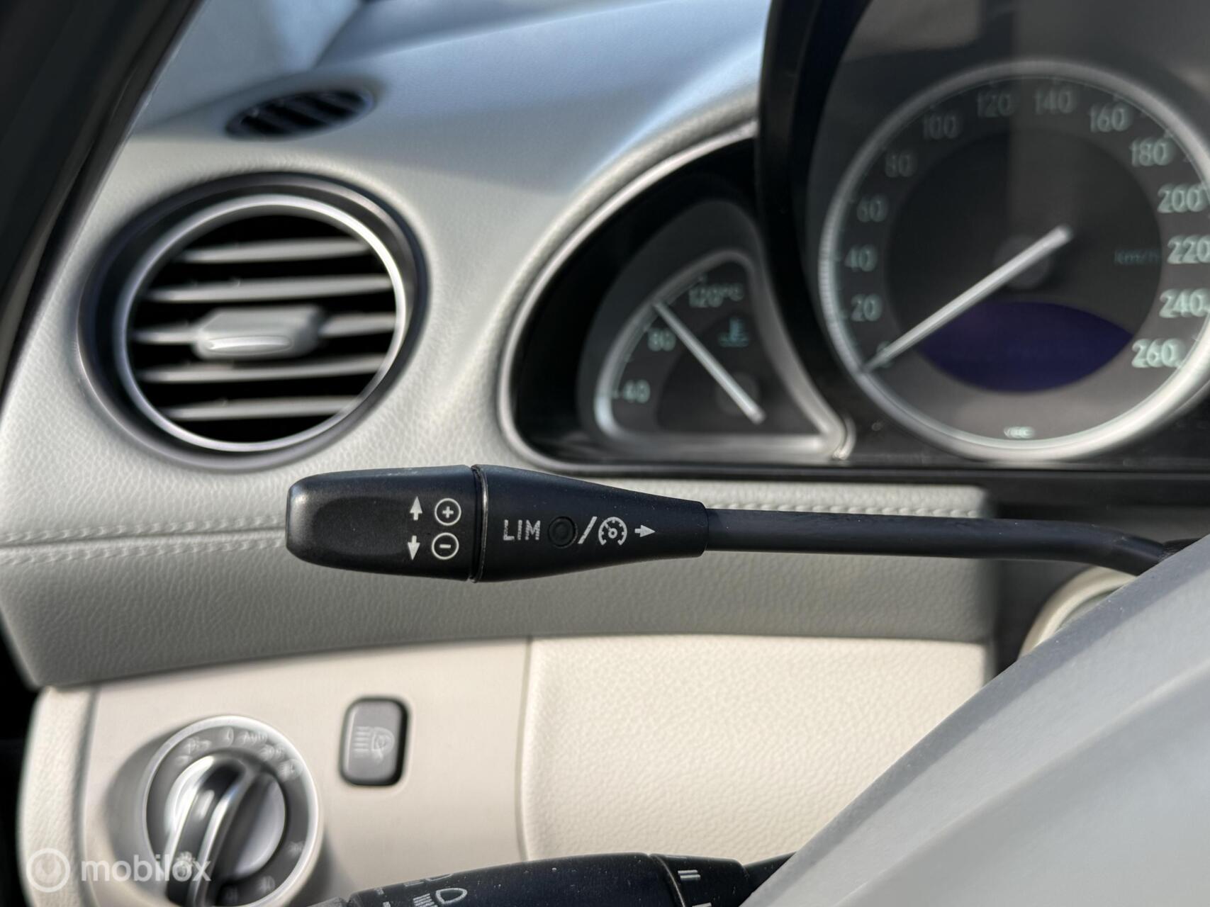 Foto van Mercedes-Benz SL 350