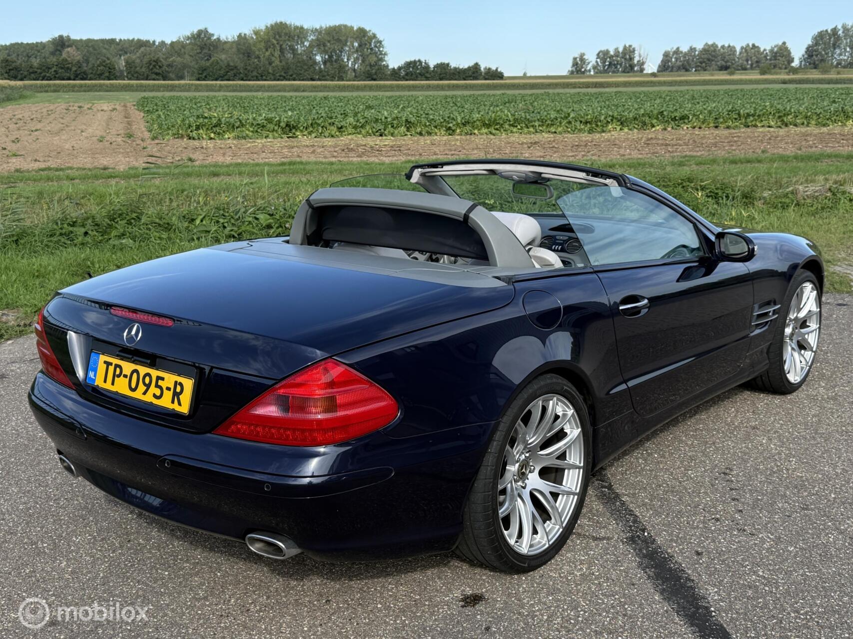 Foto van Mercedes-Benz SL 350