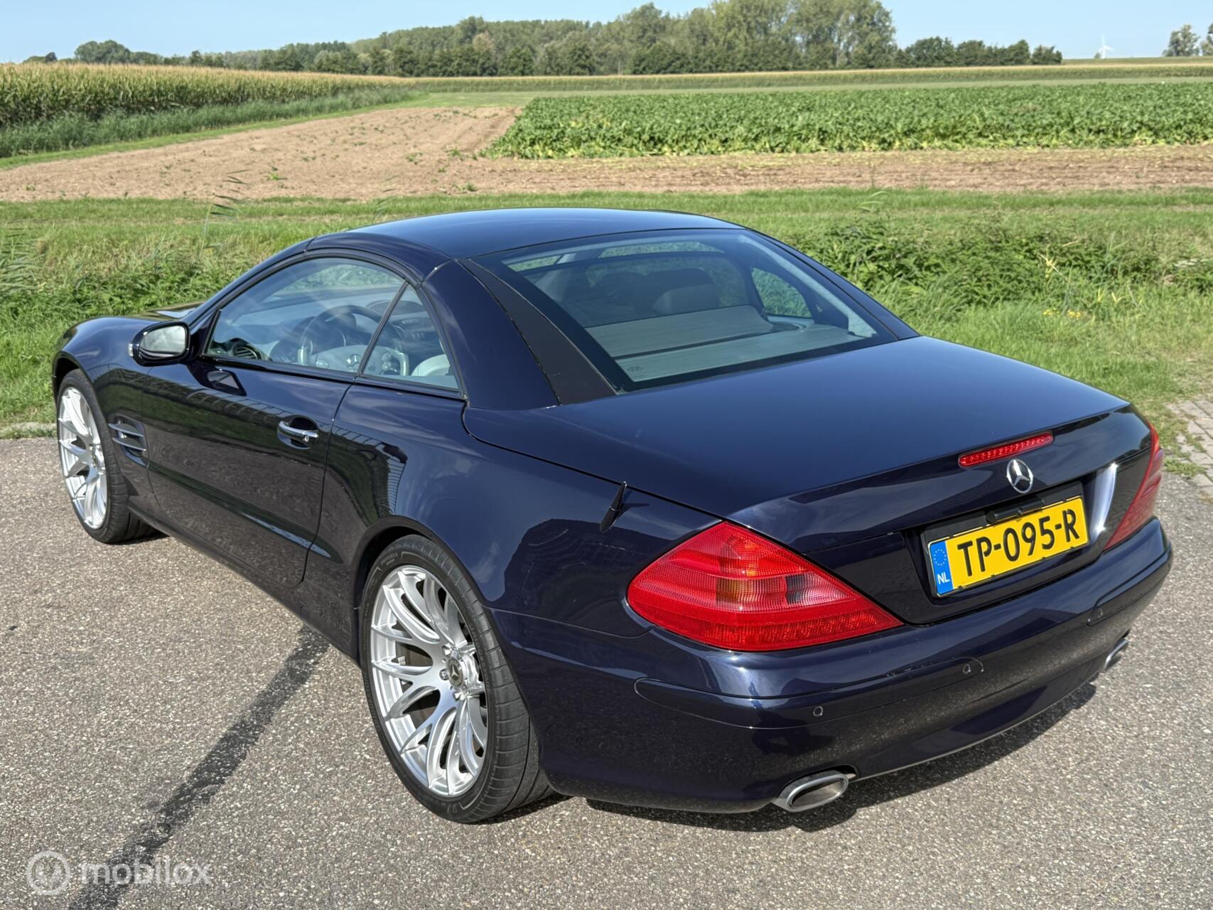Foto van Mercedes-Benz SL 350
