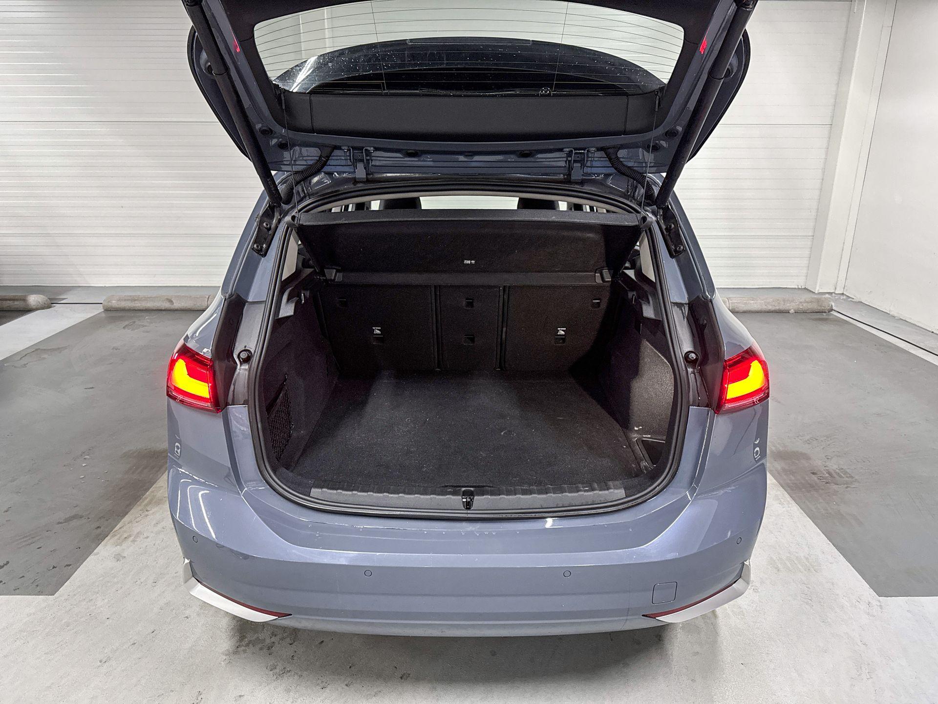 Foto van BMW 225e xDrive Active Tourer