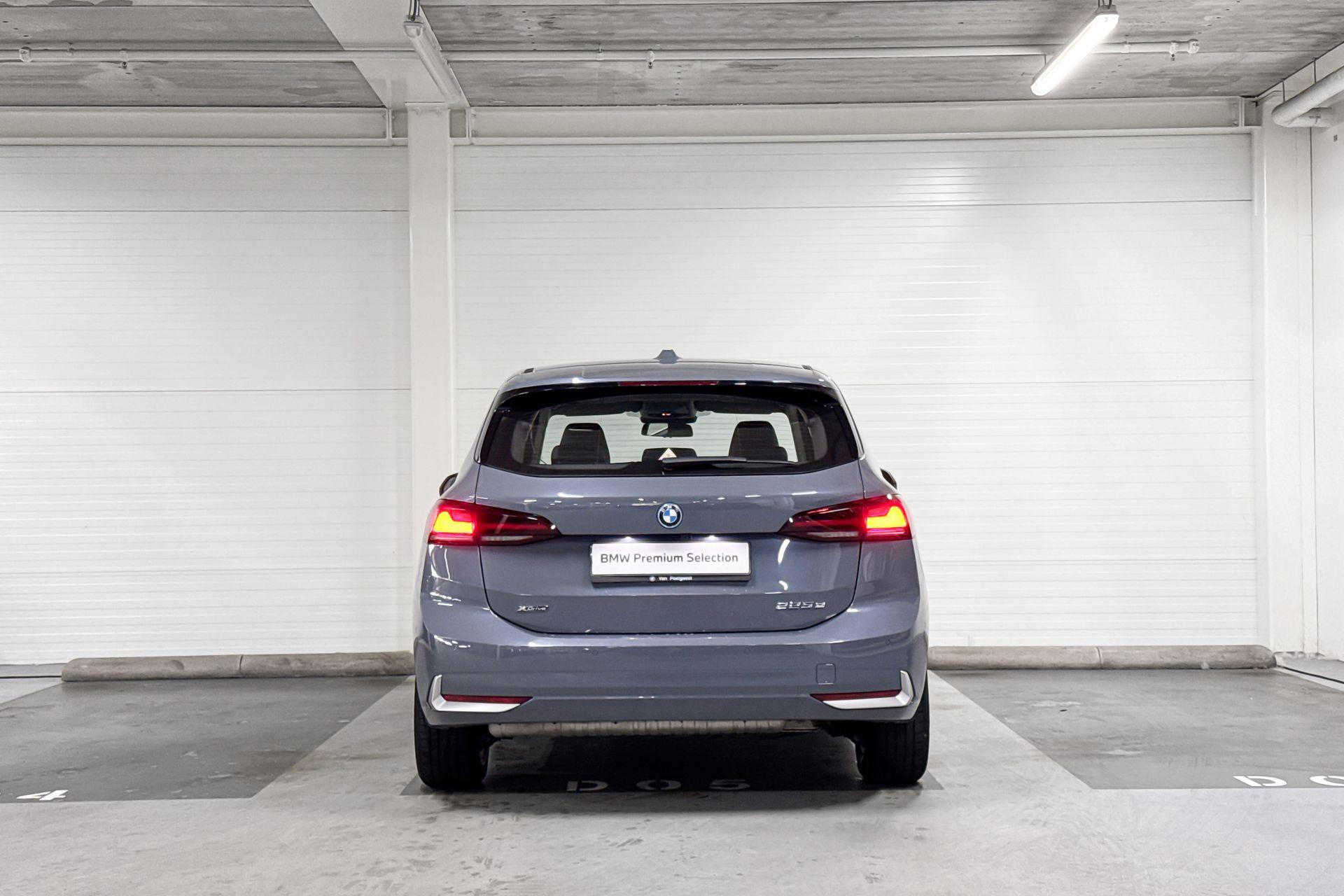 Foto van BMW 225e xDrive Active Tourer