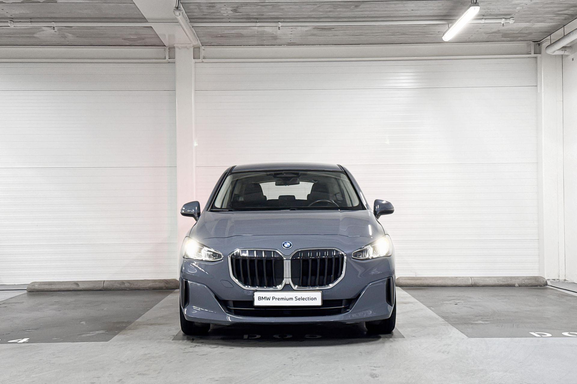 Foto van BMW 225e xDrive Active Tourer