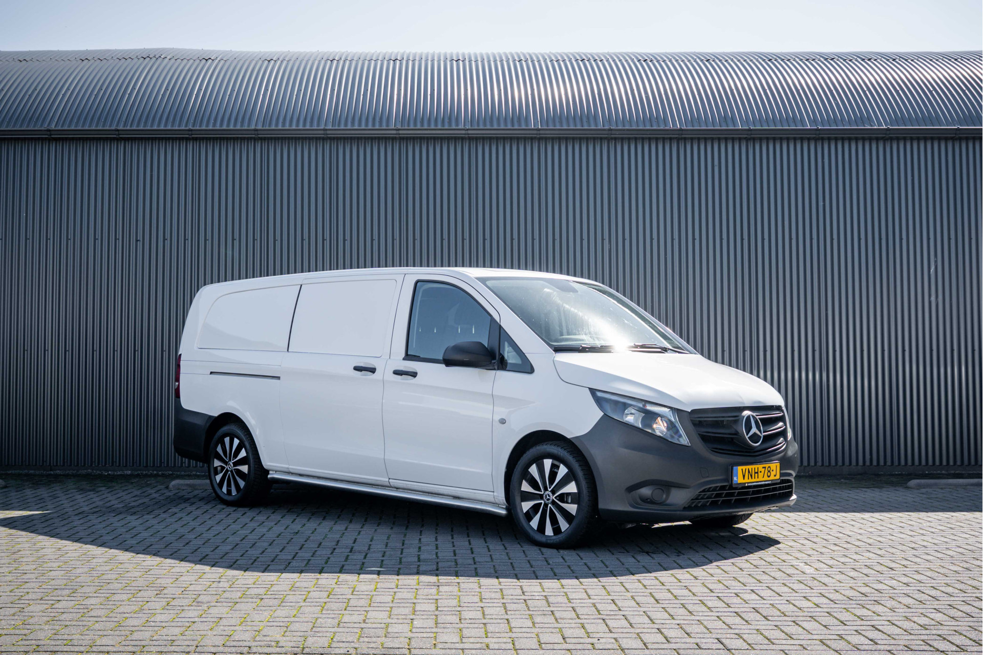 Foto van Mercedes-Benz Evito Tourer