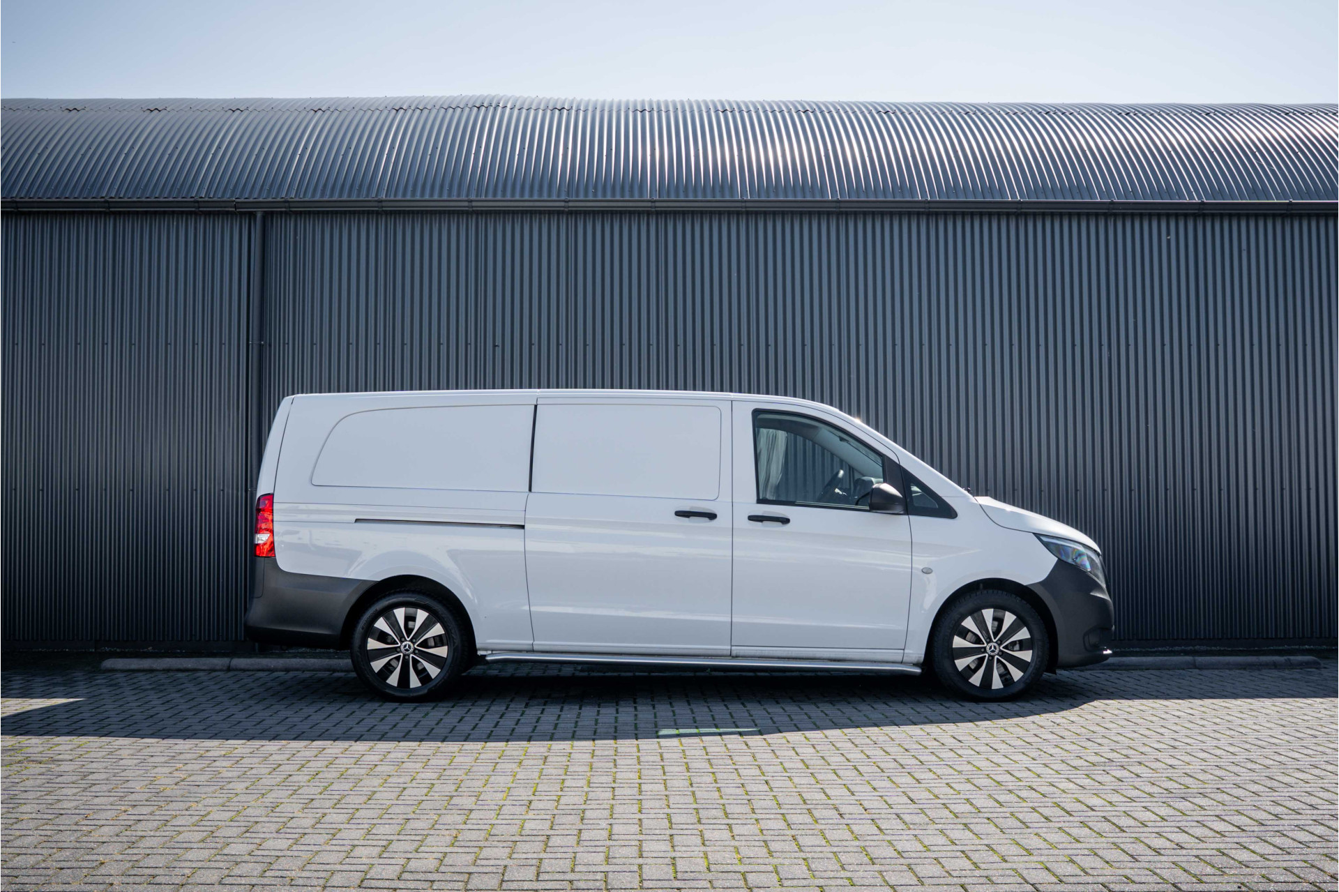 Foto van Mercedes-Benz Evito Tourer