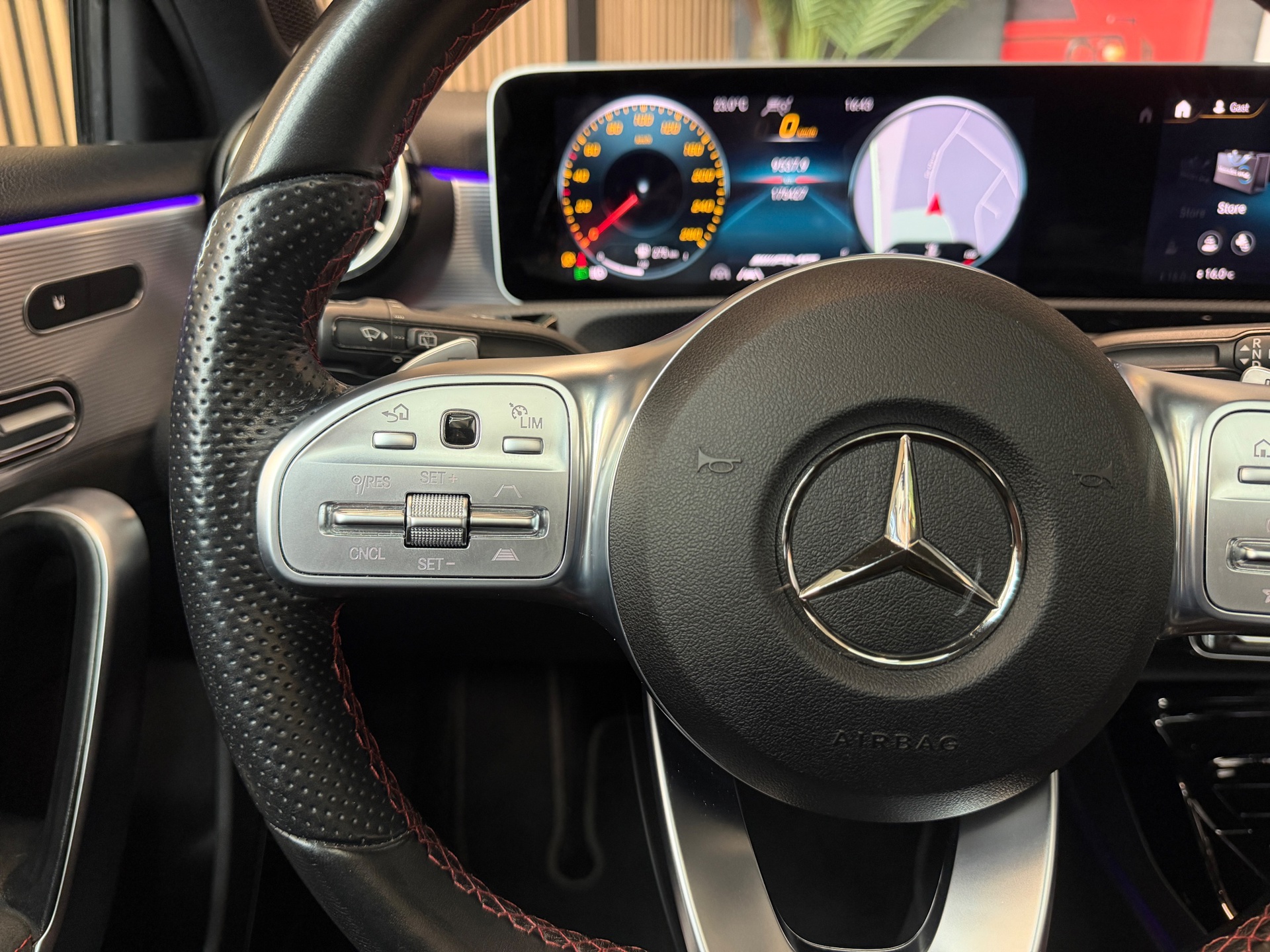 Foto van Mercedes-Benz AMG A 35