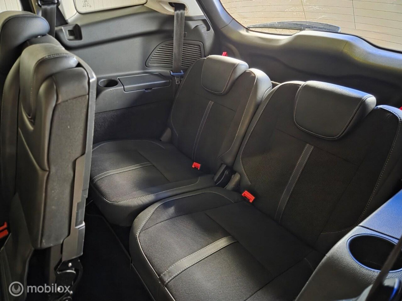 Foto van Ford Grand C-max