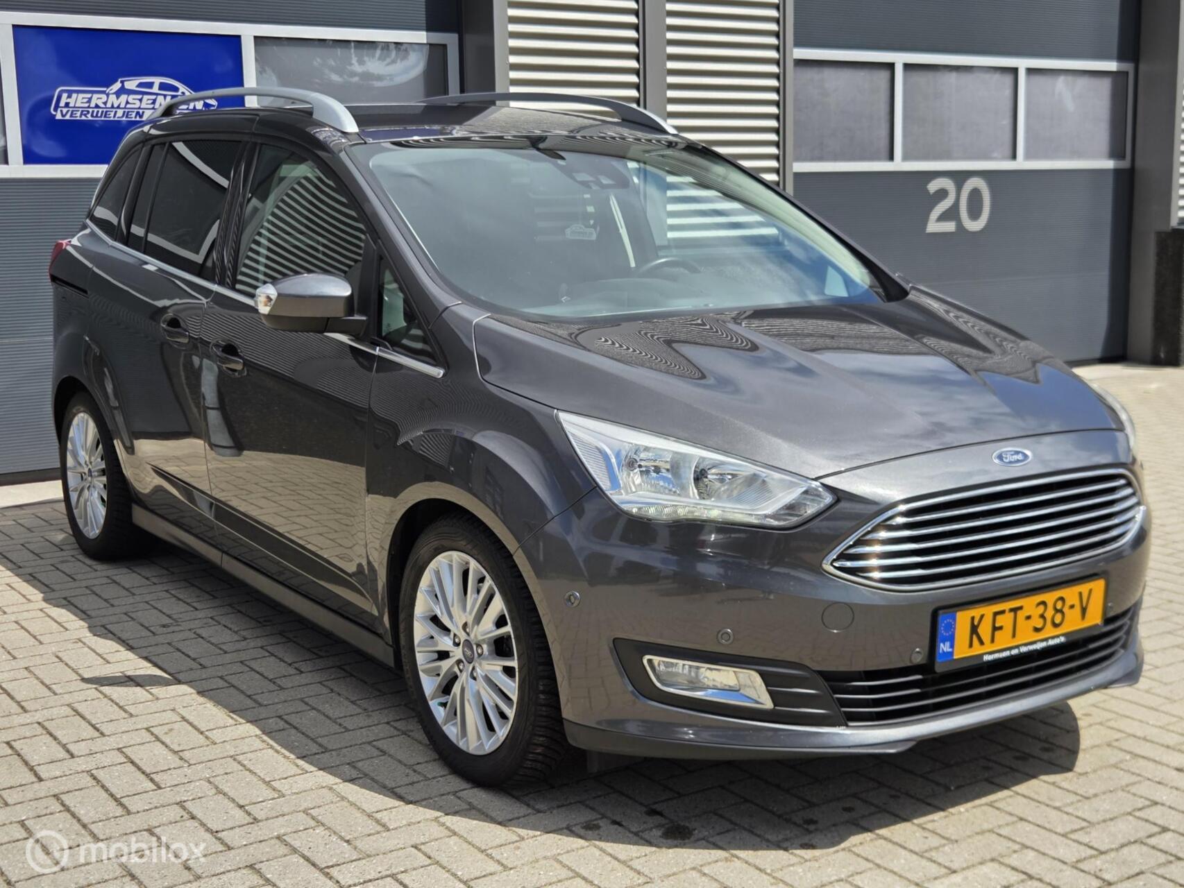 Foto van Ford Grand C-max