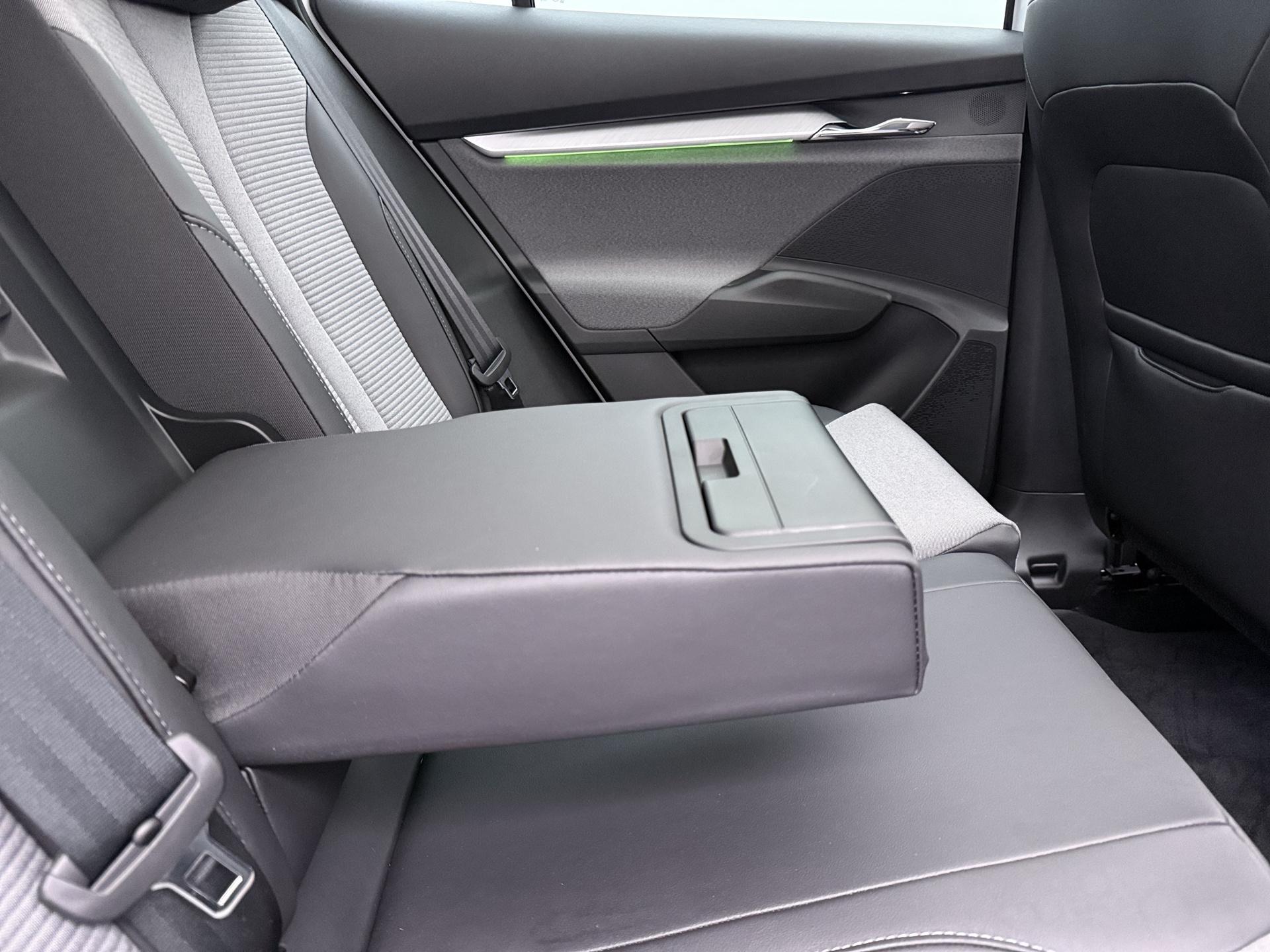 Foto van Skoda Enyaq 80