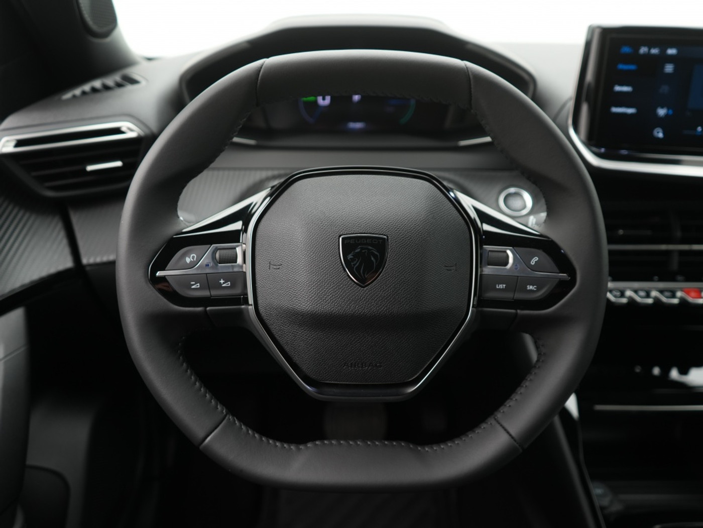 Foto van Peugeot E-2008