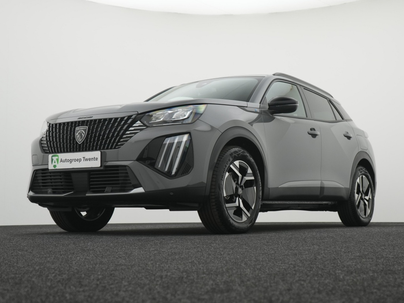 Foto van Peugeot E-2008