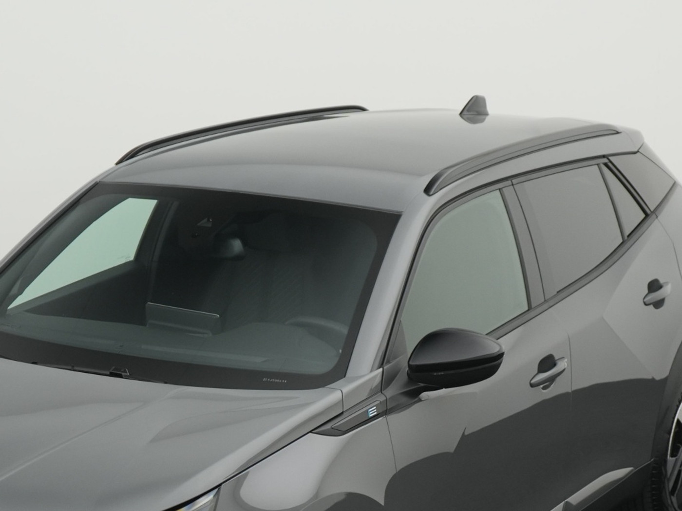 Foto van Peugeot E-2008