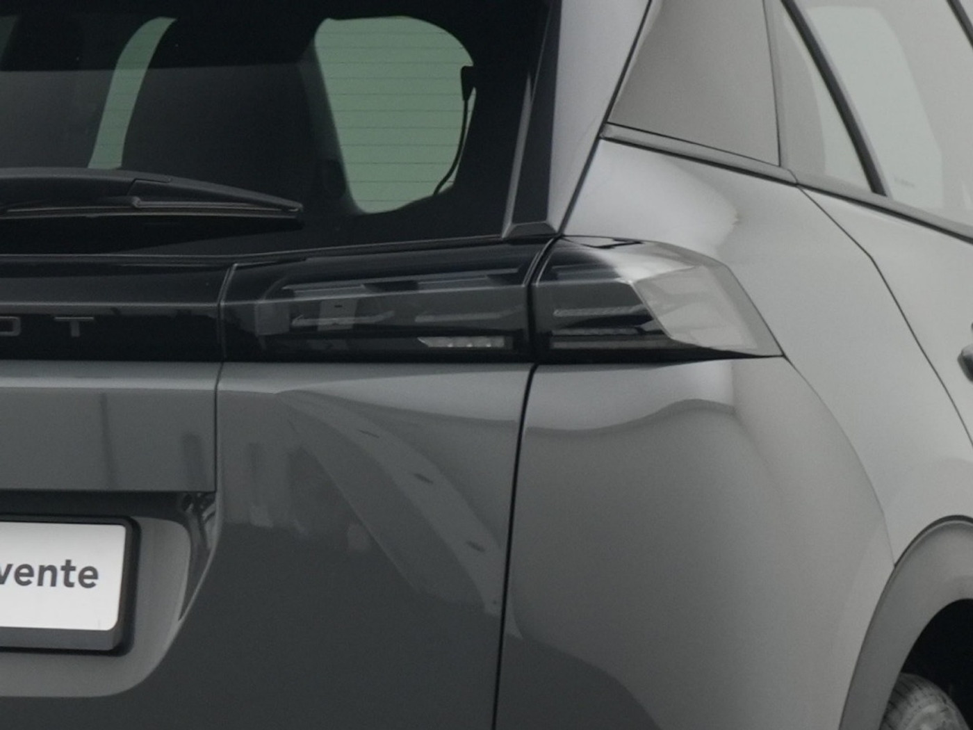 Foto van Peugeot E-2008