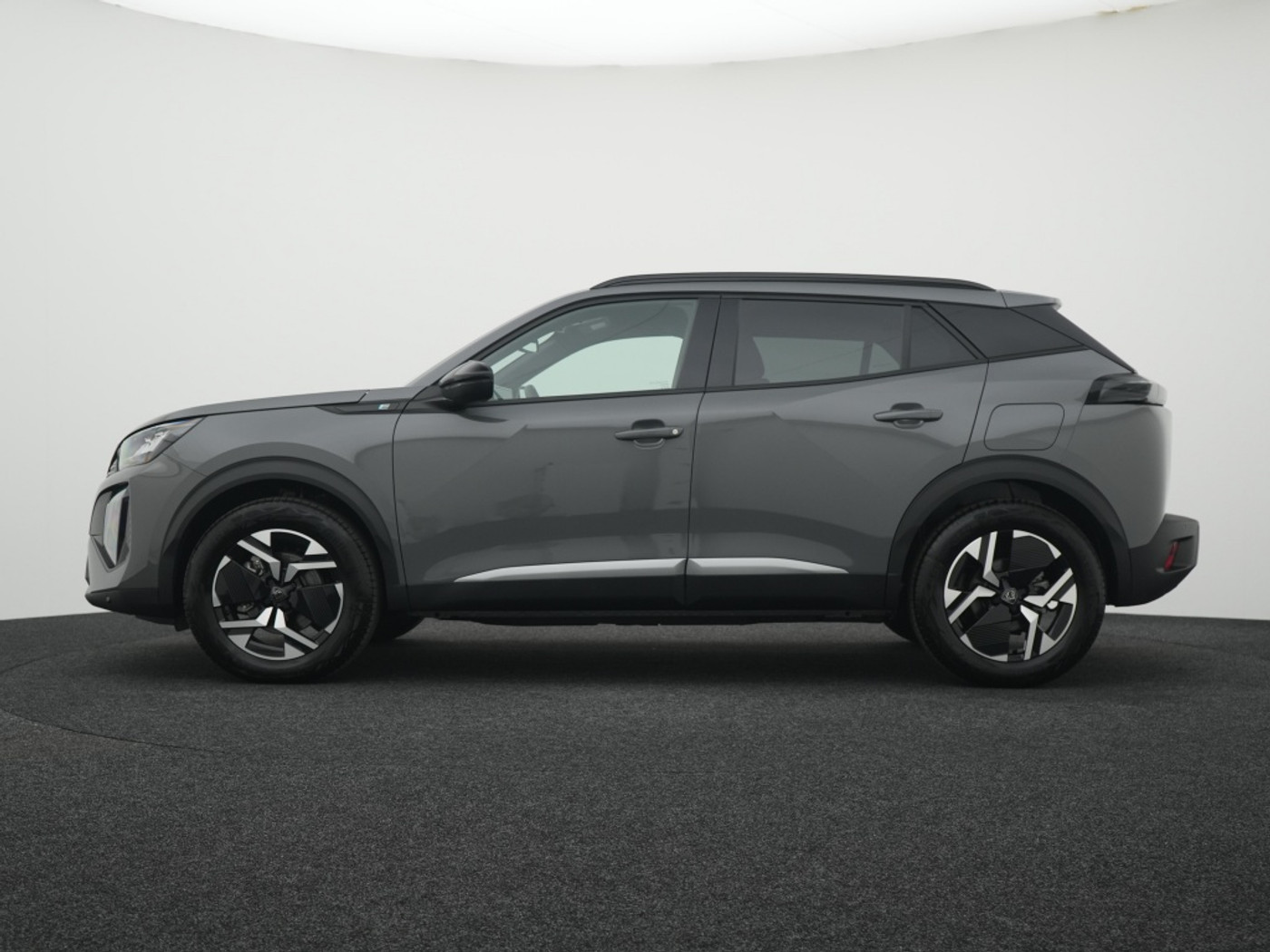 Foto van Peugeot E-2008