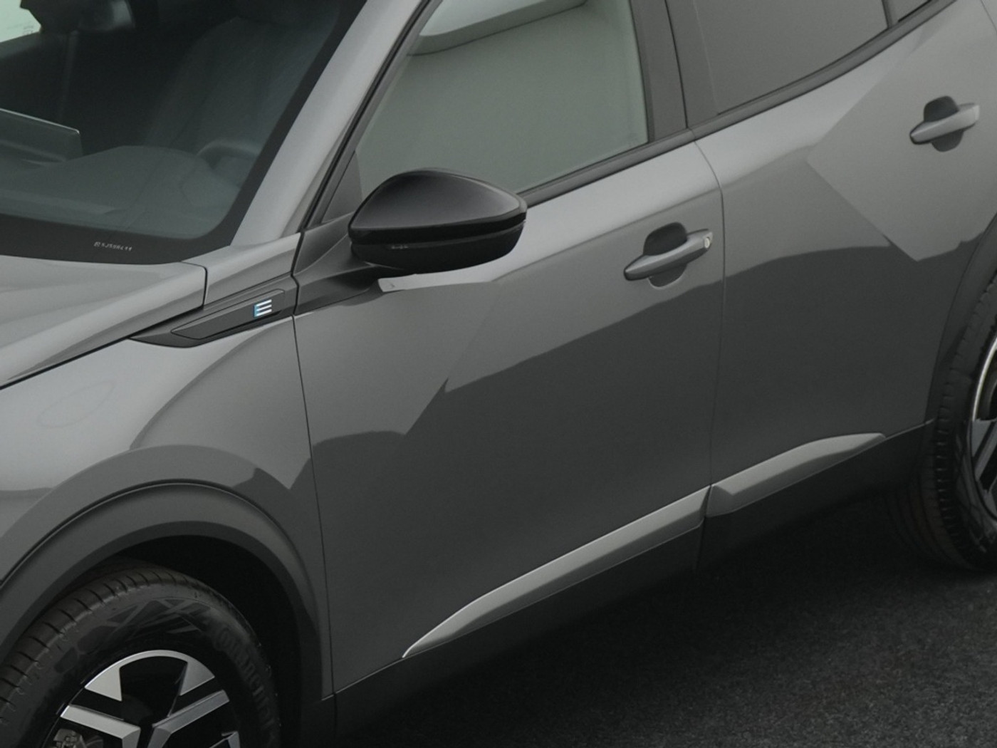 Foto van Peugeot E-2008