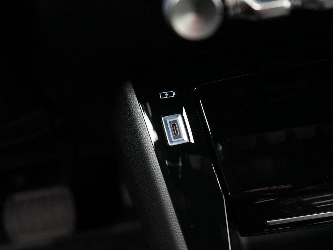 Foto van Peugeot E-2008