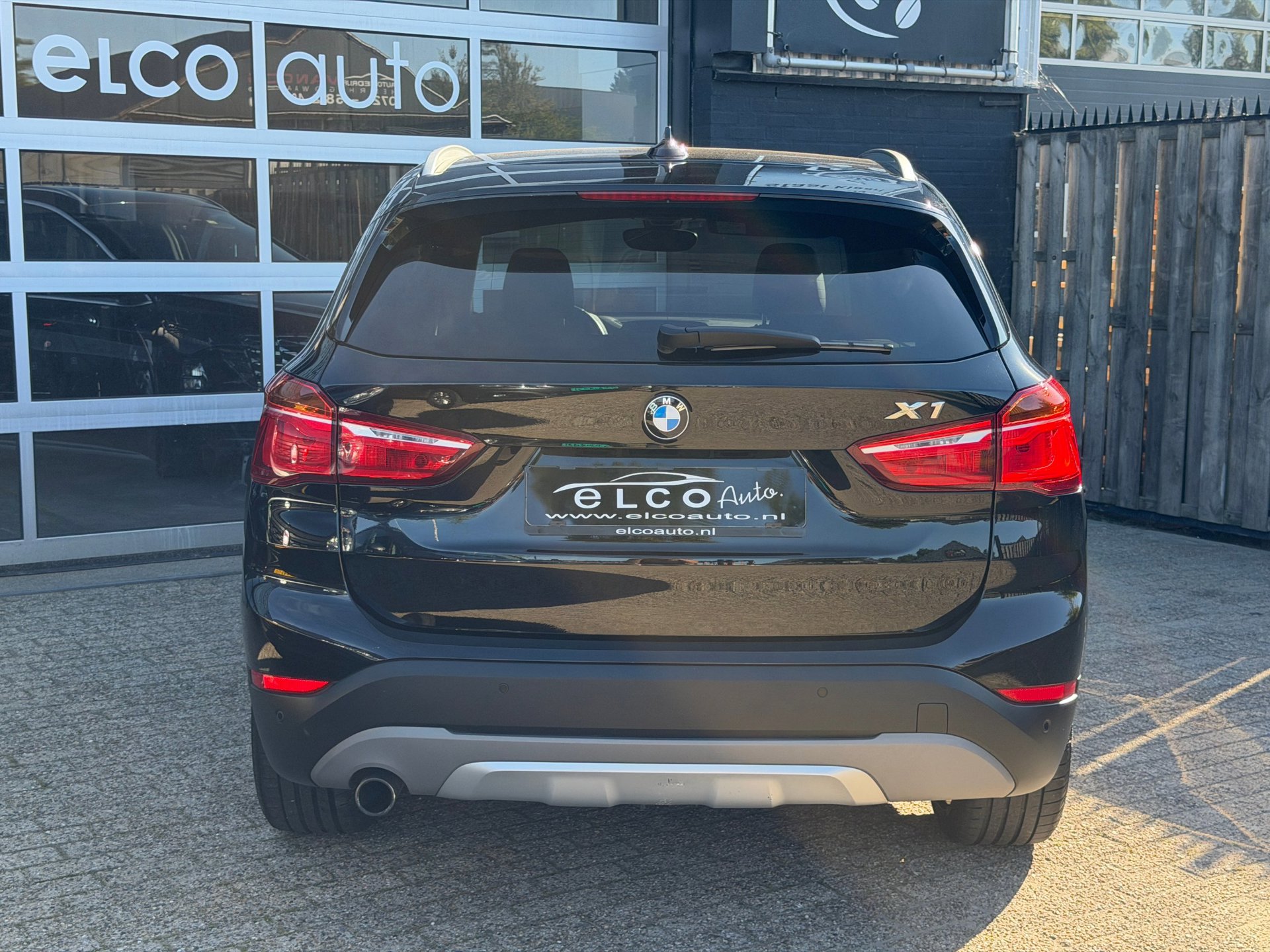 Foto van BMW X1 Sdrive18i