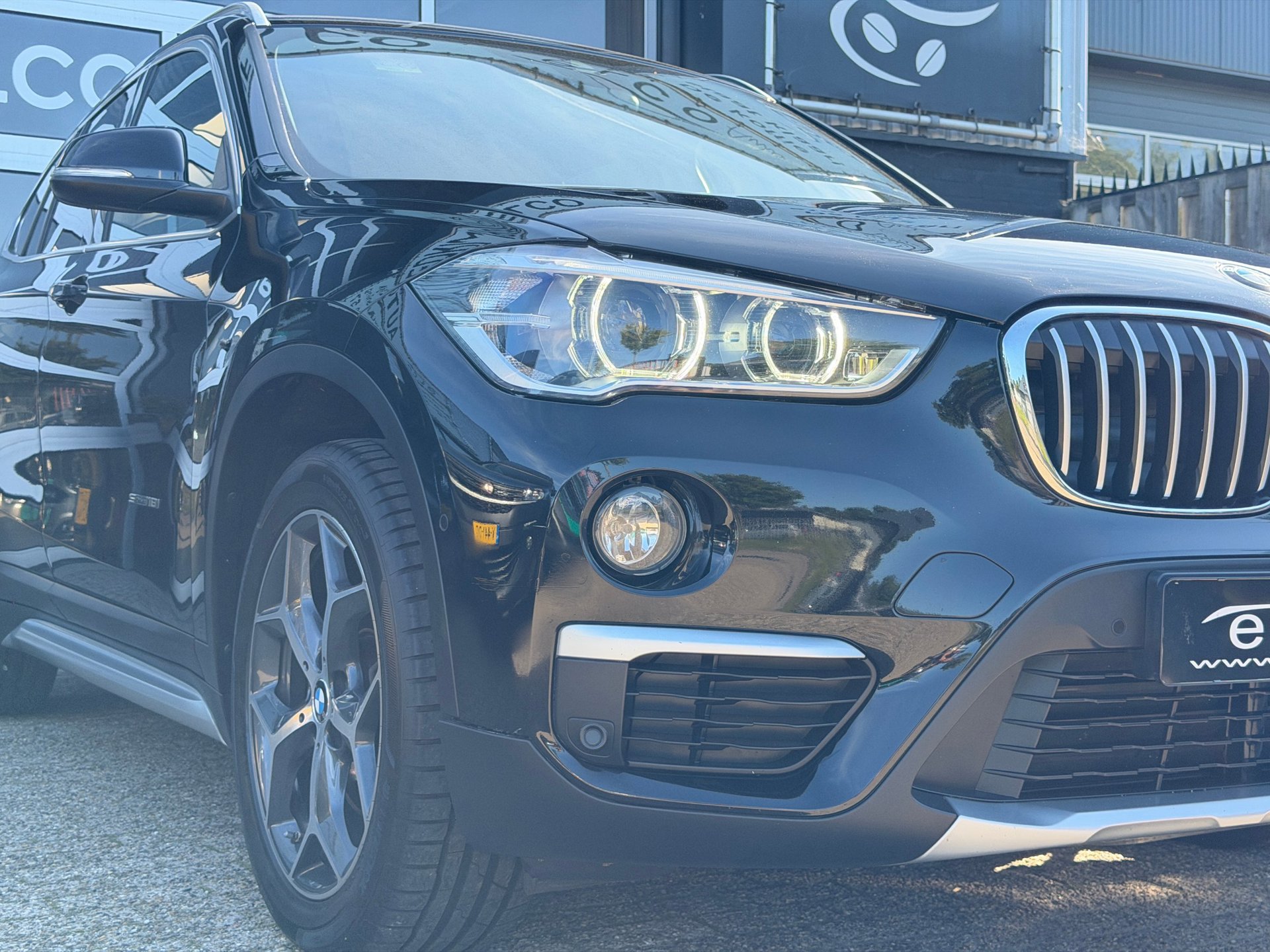 Foto van BMW X1 Sdrive18i