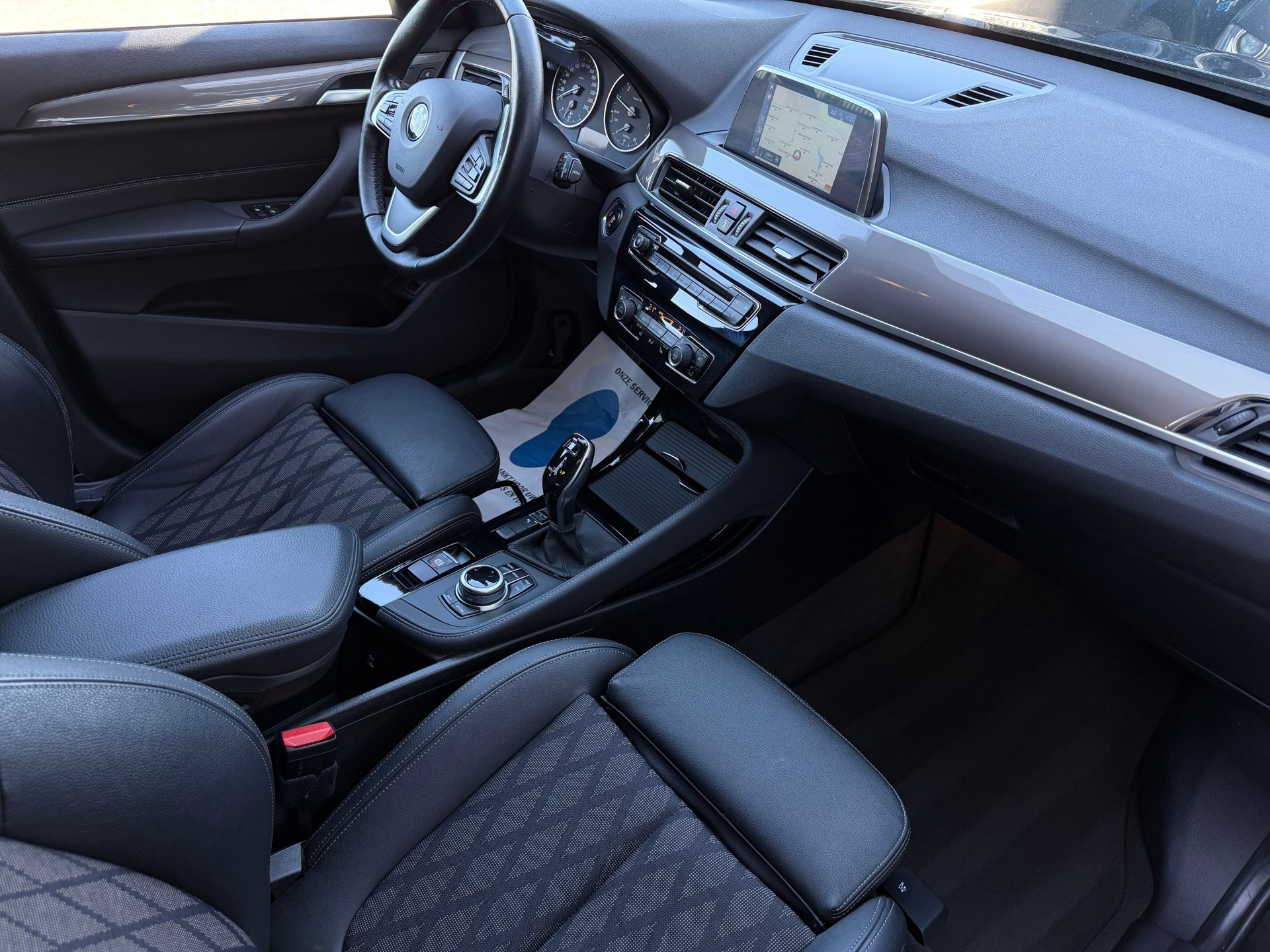 Foto van BMW X1 Sdrive18i