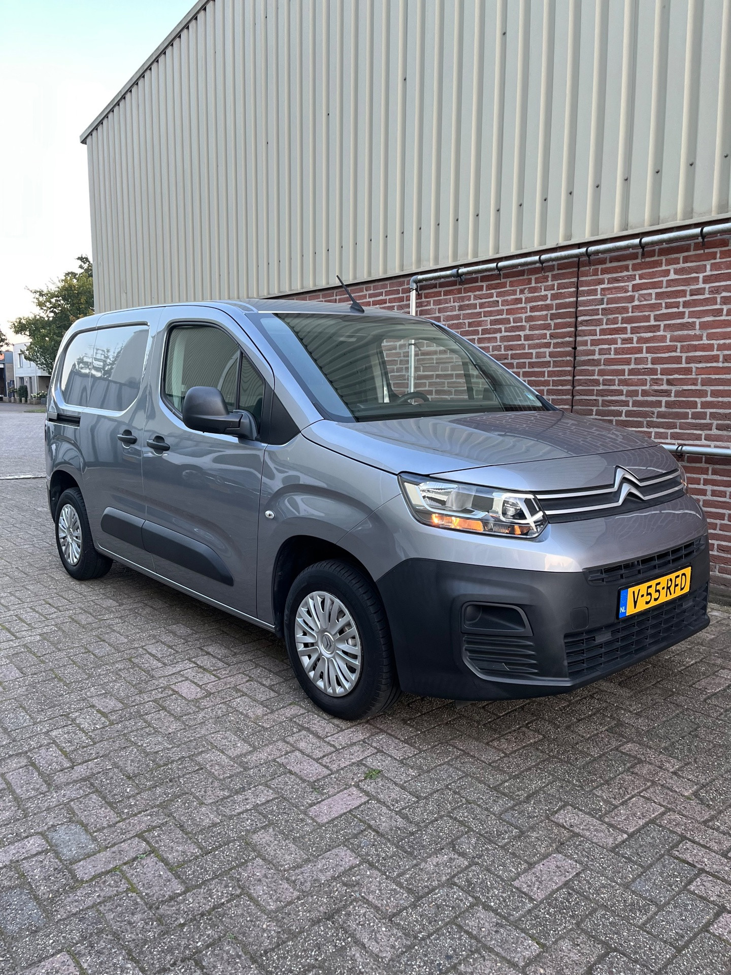 Citroen Berlingo 1.2 PureTech Control AIRCO BPM VRIJ MARGE 2019 - voorkant