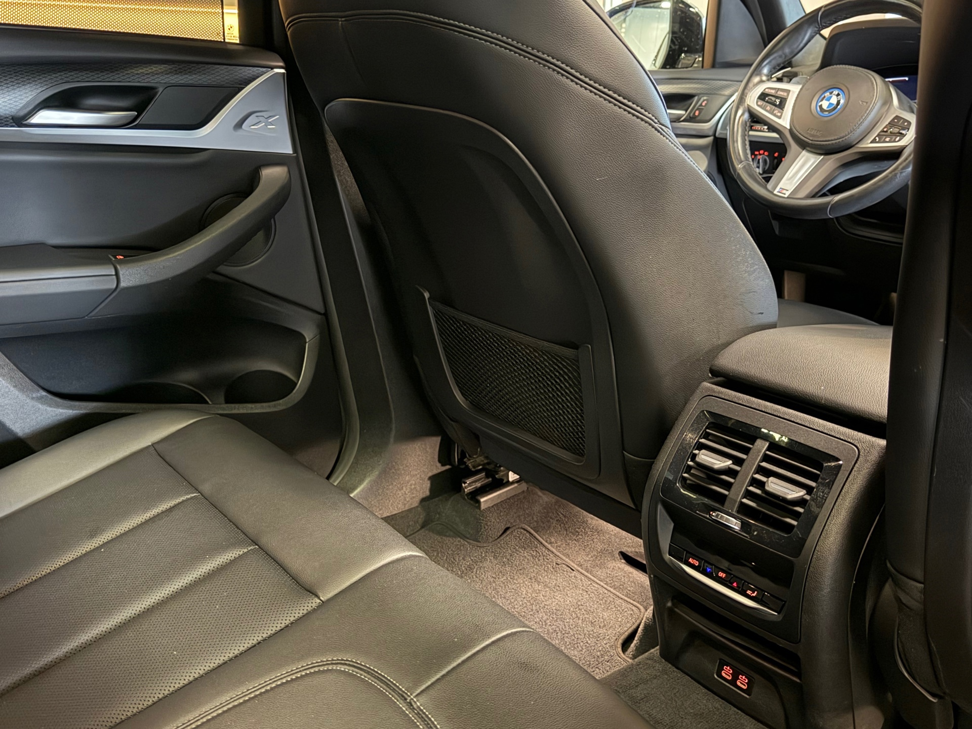 Foto van BMW X3 Xdrive30e