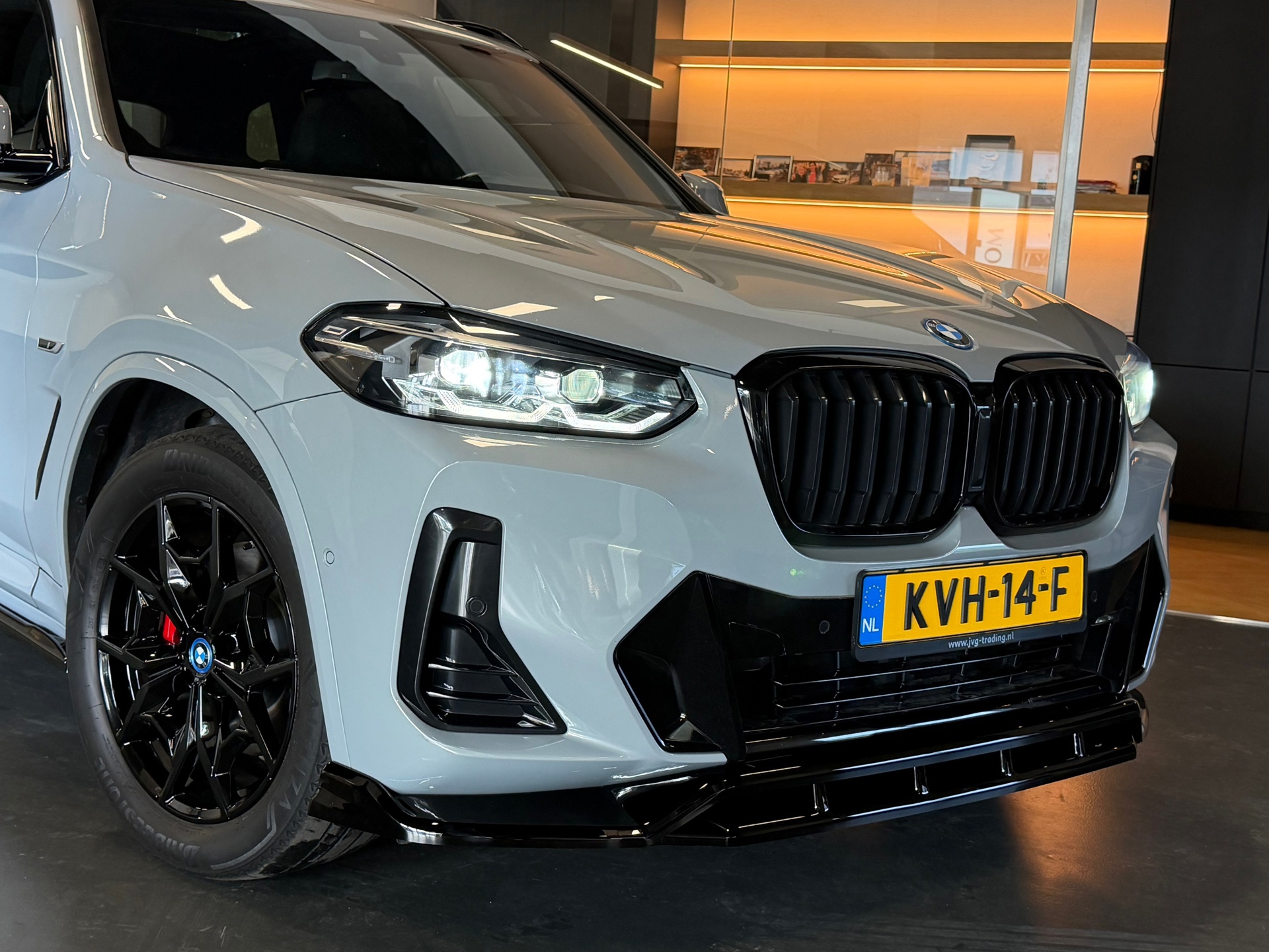 Foto van BMW X3 Xdrive30e