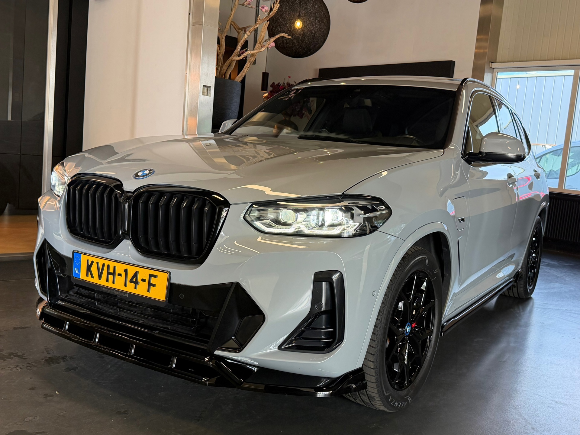 Foto van BMW X3 Xdrive30e