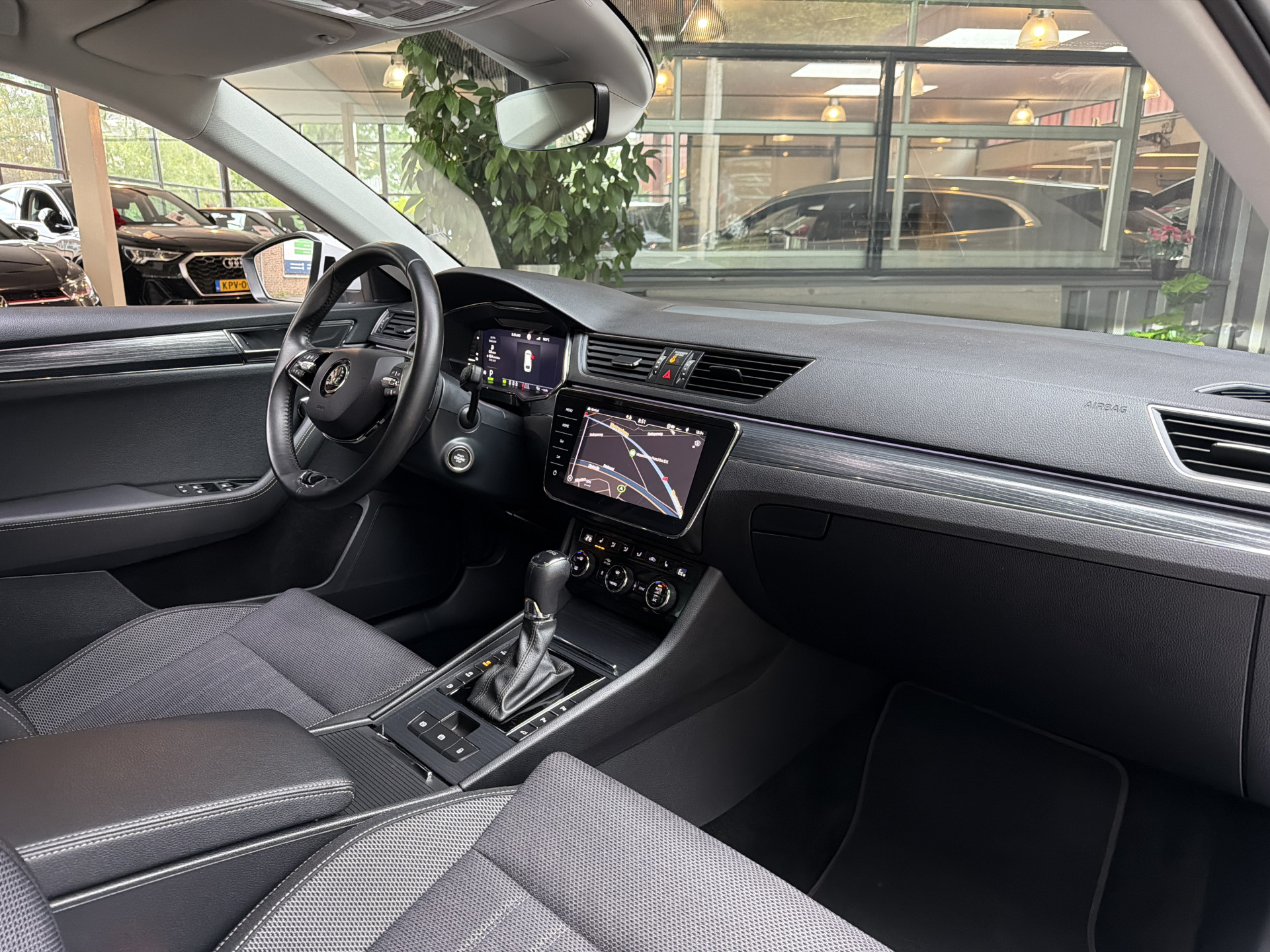 Foto van Škoda Superb Combi