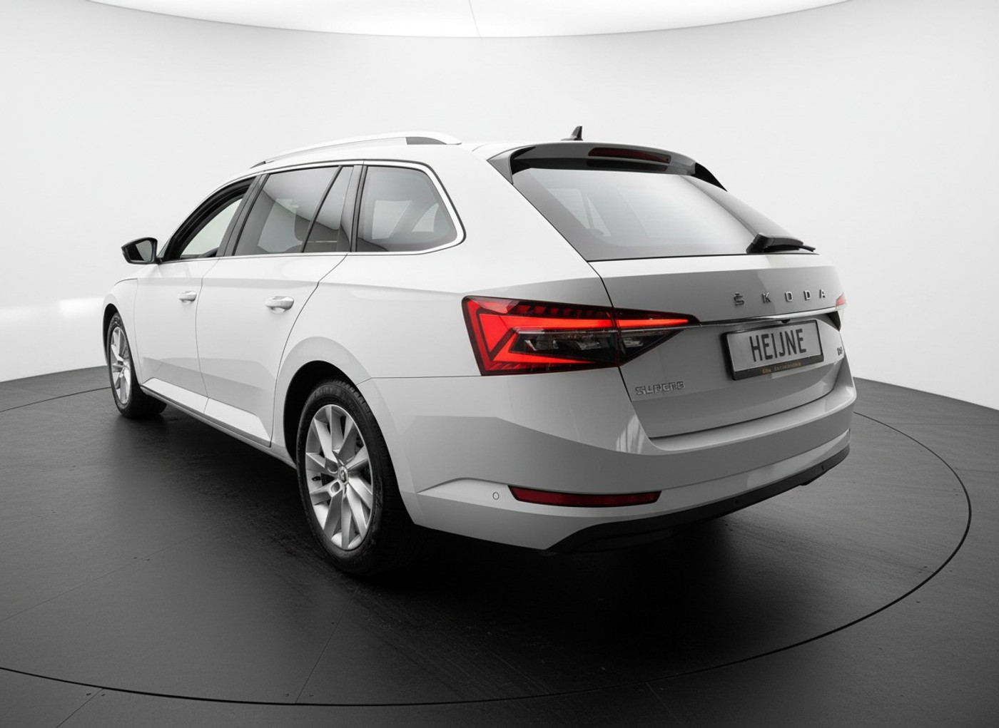 Foto van Škoda Superb Combi