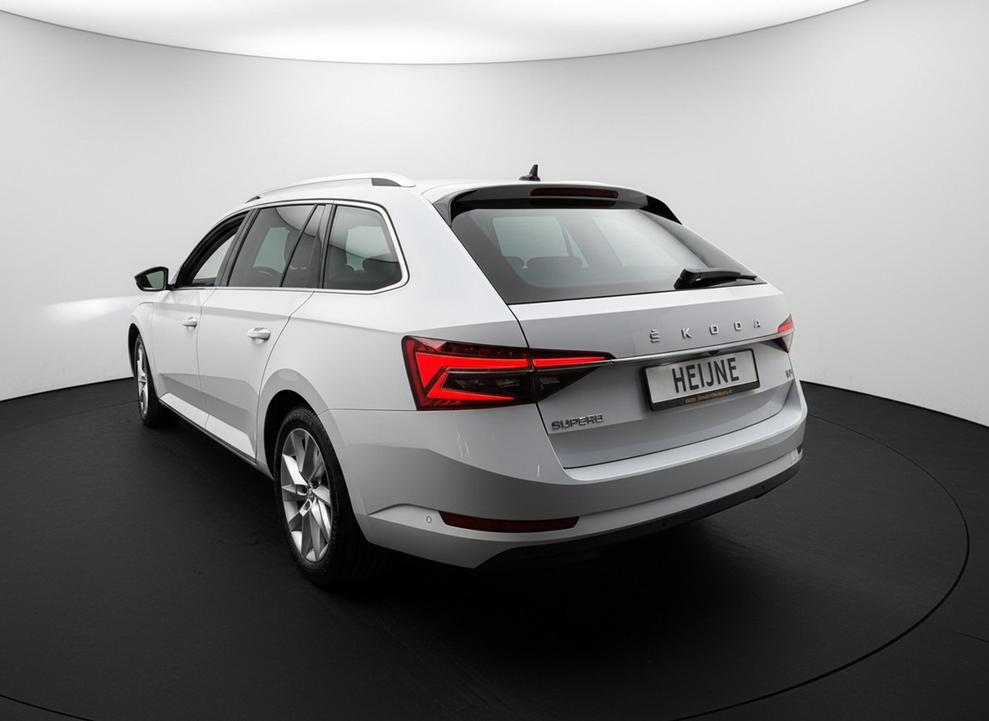 Foto van Škoda Superb Combi