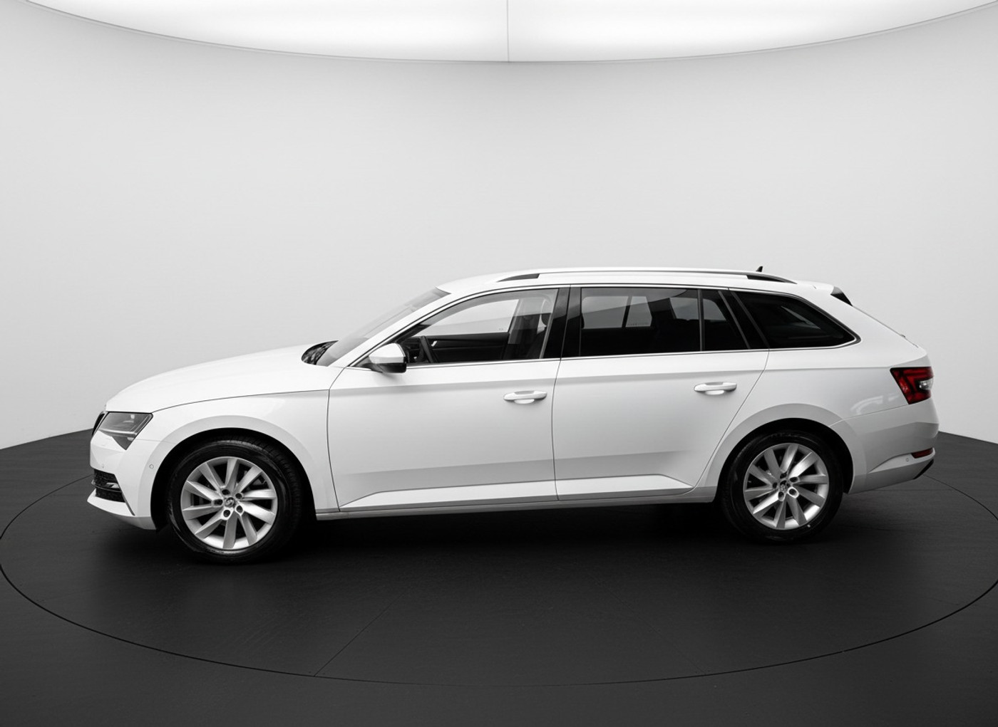 Foto van Škoda Superb Combi