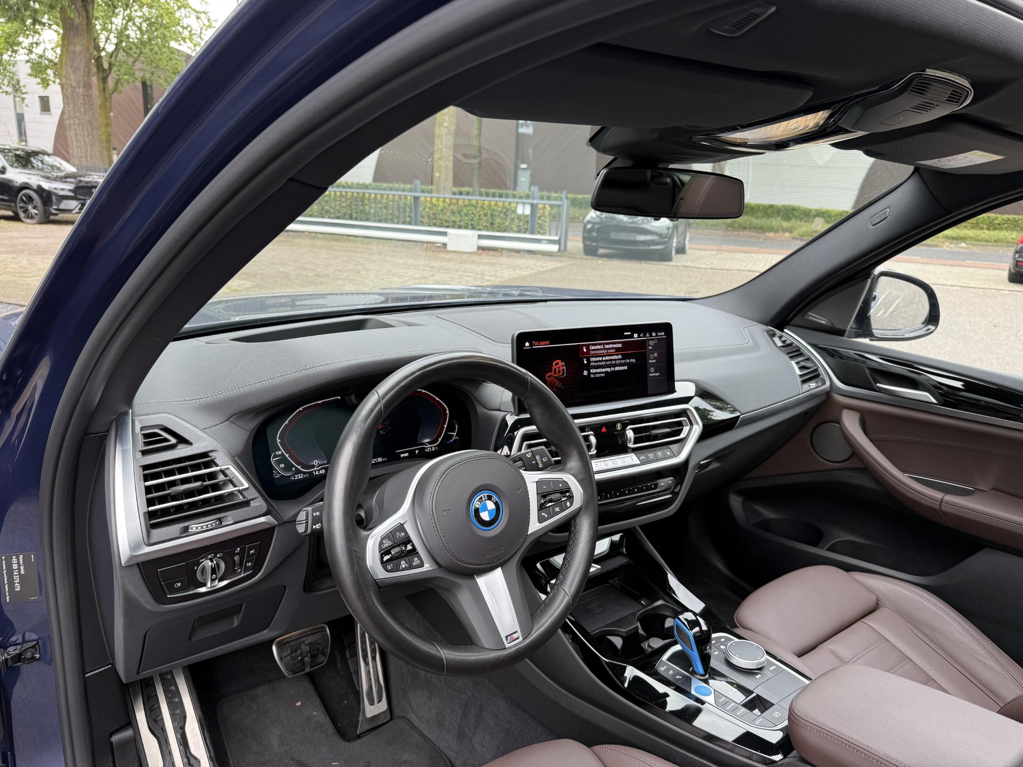Foto van BMW Ix3