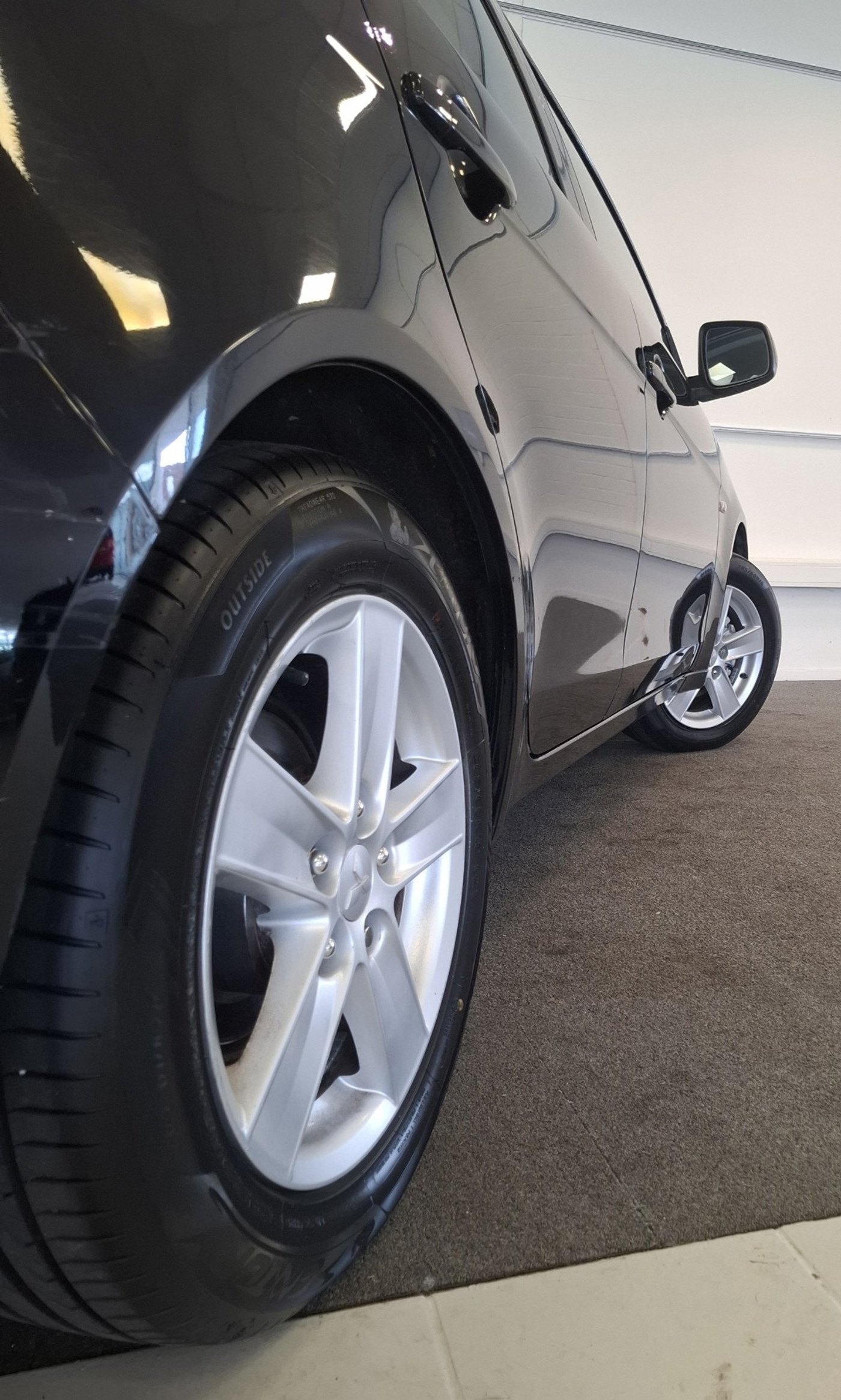 Foto van Mitsubishi Mitsubishi Lancer