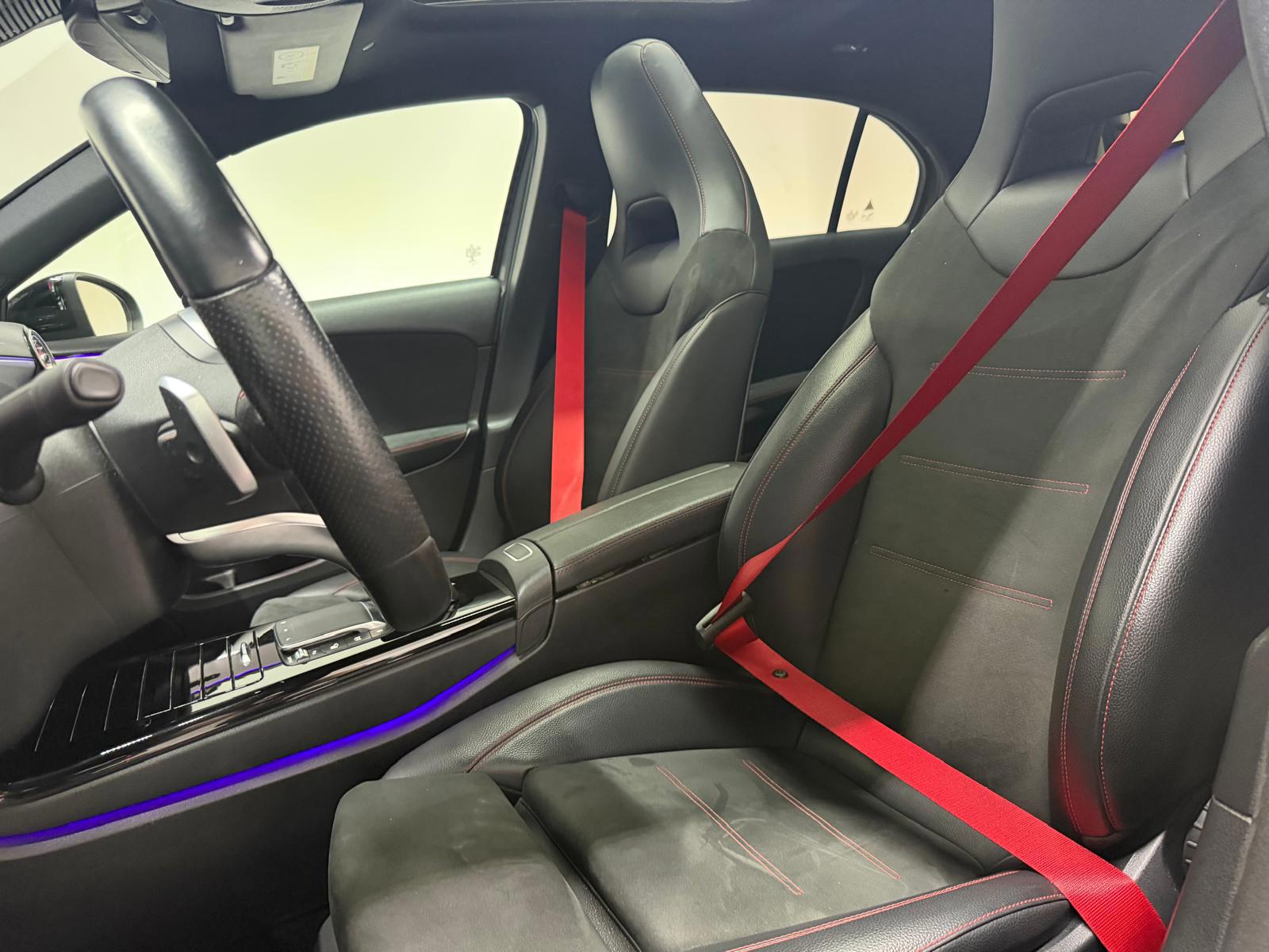 Foto van Mercedes-Benz A 250