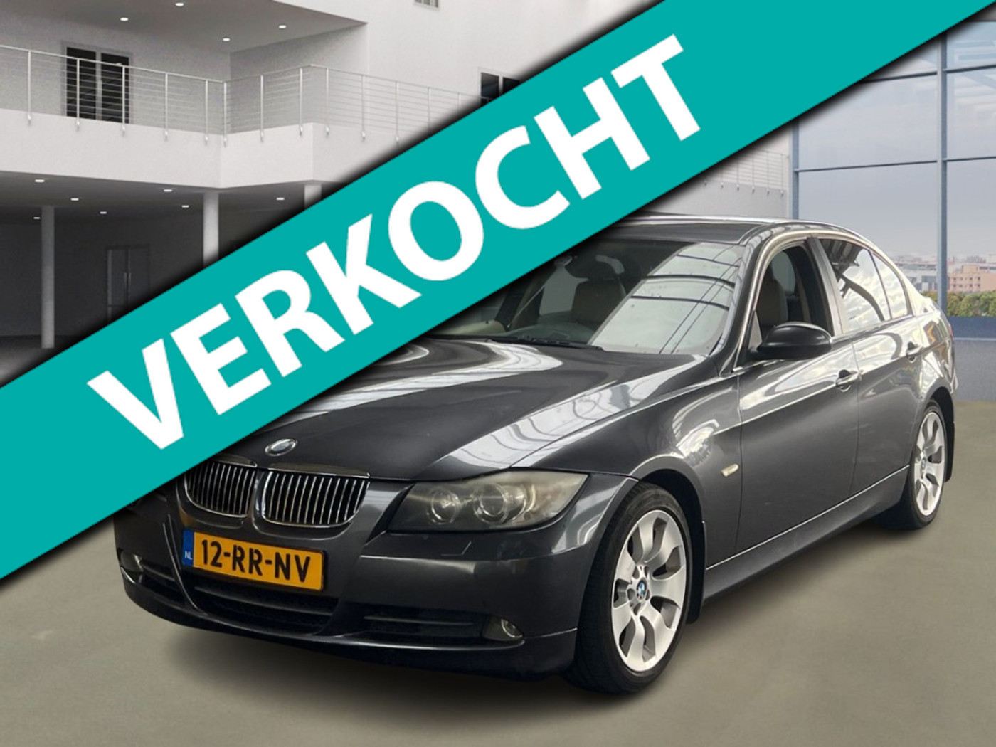 BMW 3er Reihe 320i Dynamic Executive AUT NAVI PSENSOR LEDER CRUISE 2 X SLEUTELS 2005 - voorkant