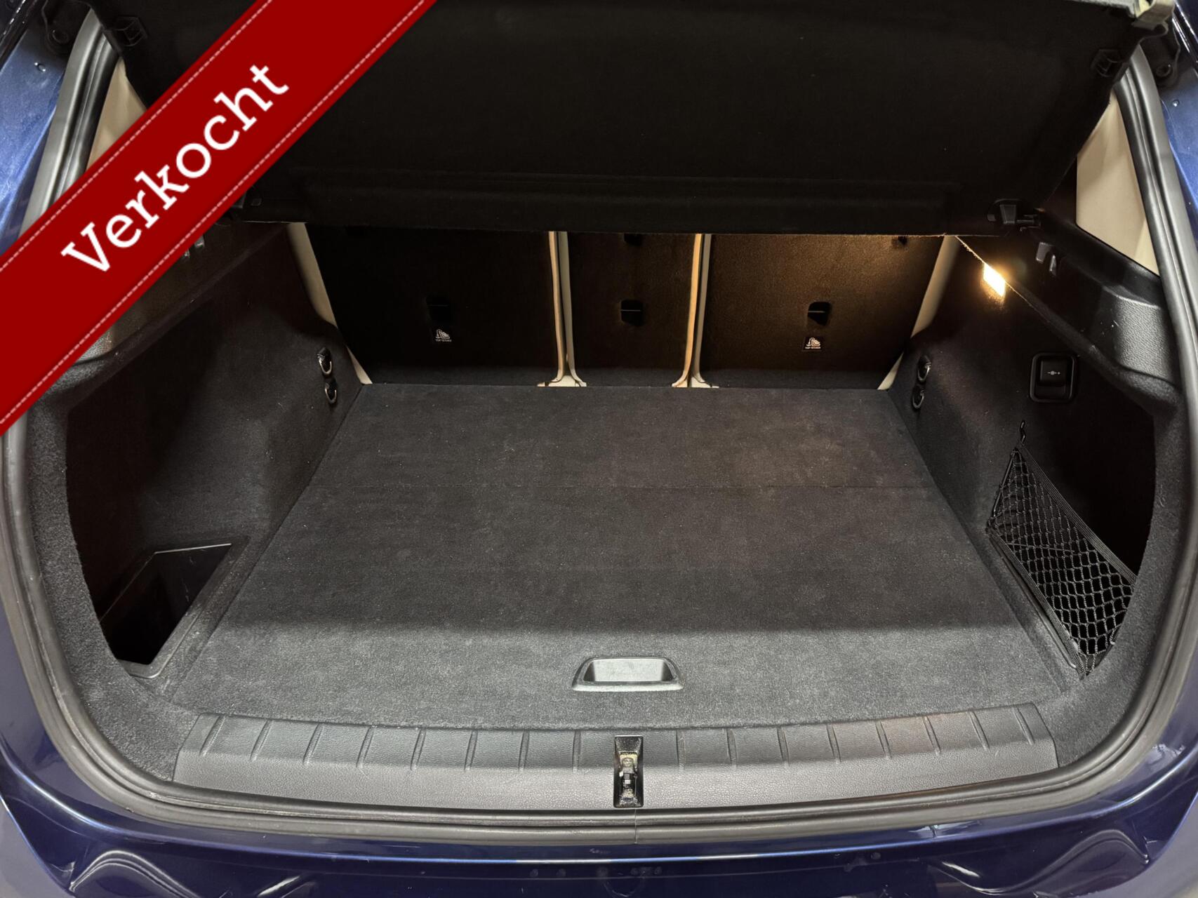 Foto van BMW X1 Sdrive18i