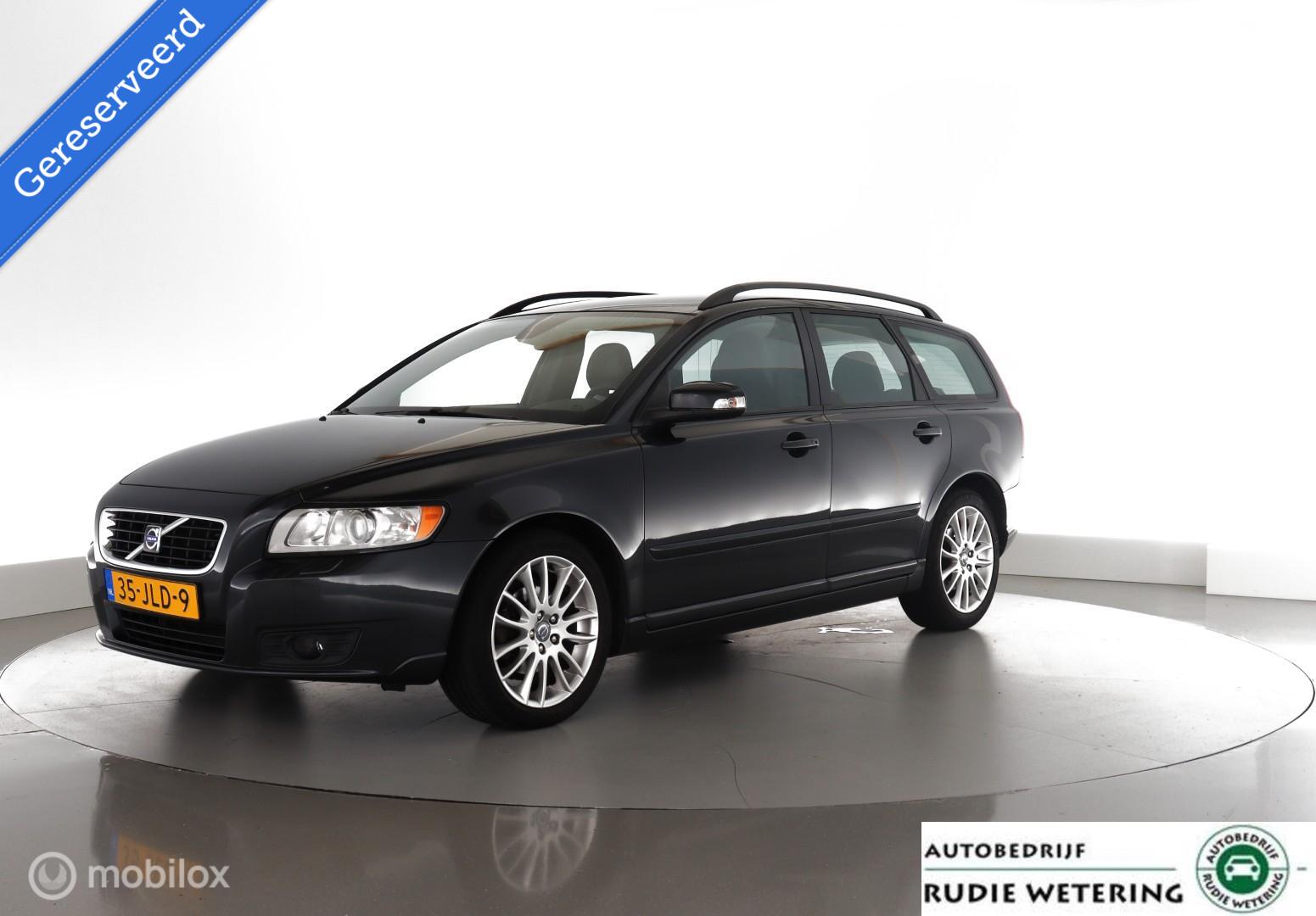 Volvo V50 - 2.0 Edition II youngtimer|leer|cruise|trekhaak|nav|ecc|lmv17. 2009 - voorkant
