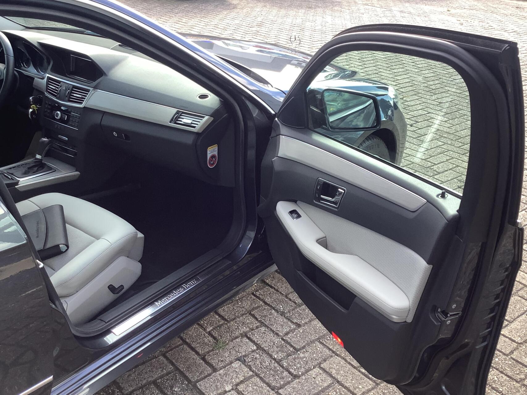 Foto van Mercedes-Benz E 200 Cgi