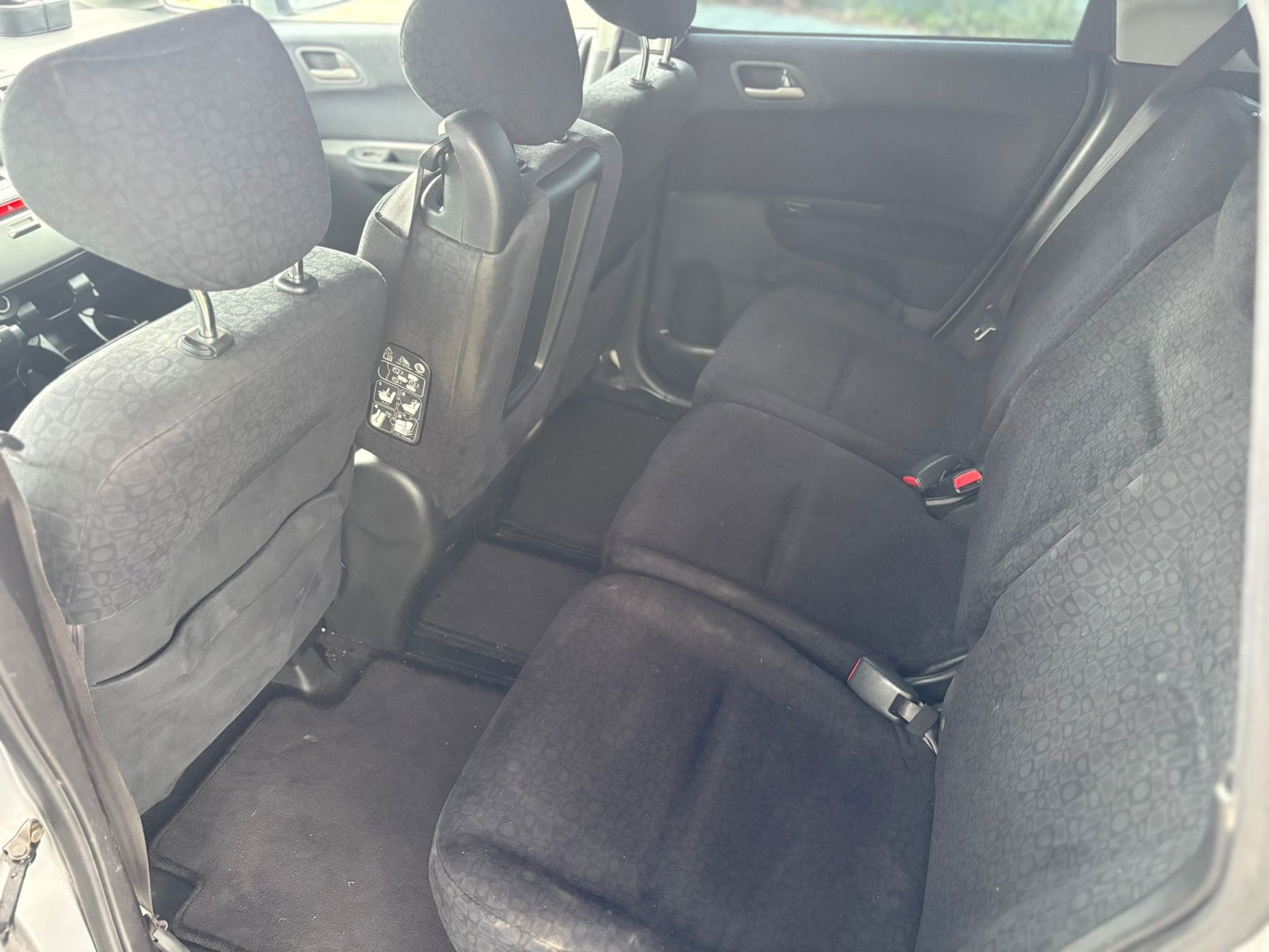Foto van Honda Fr-v