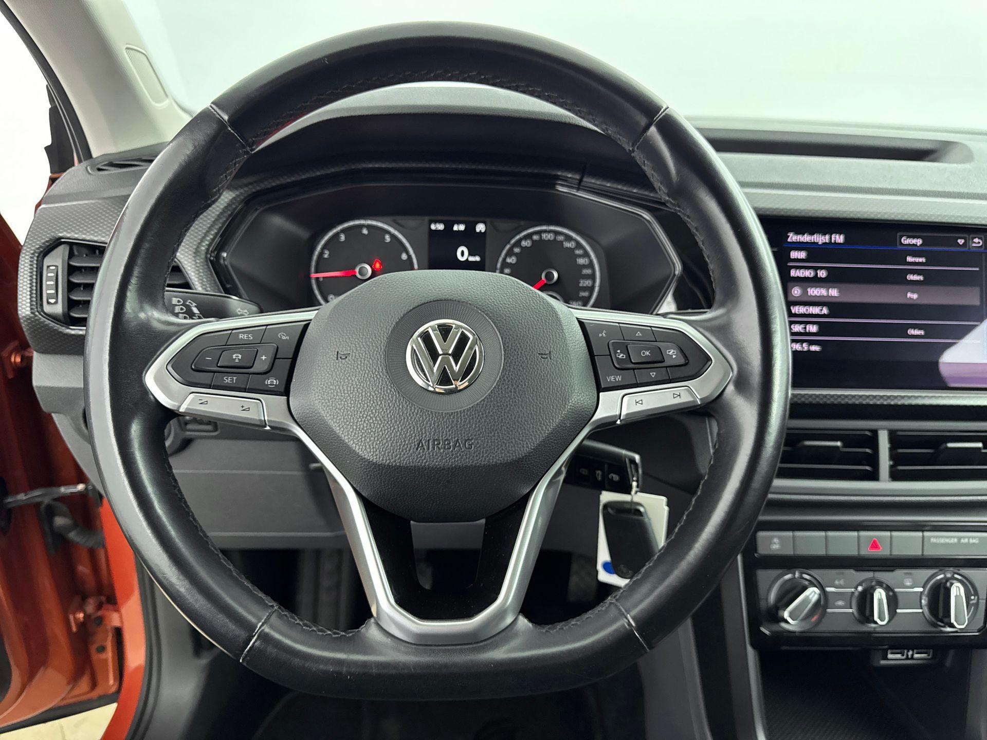 Foto van Volkswagen T-cross