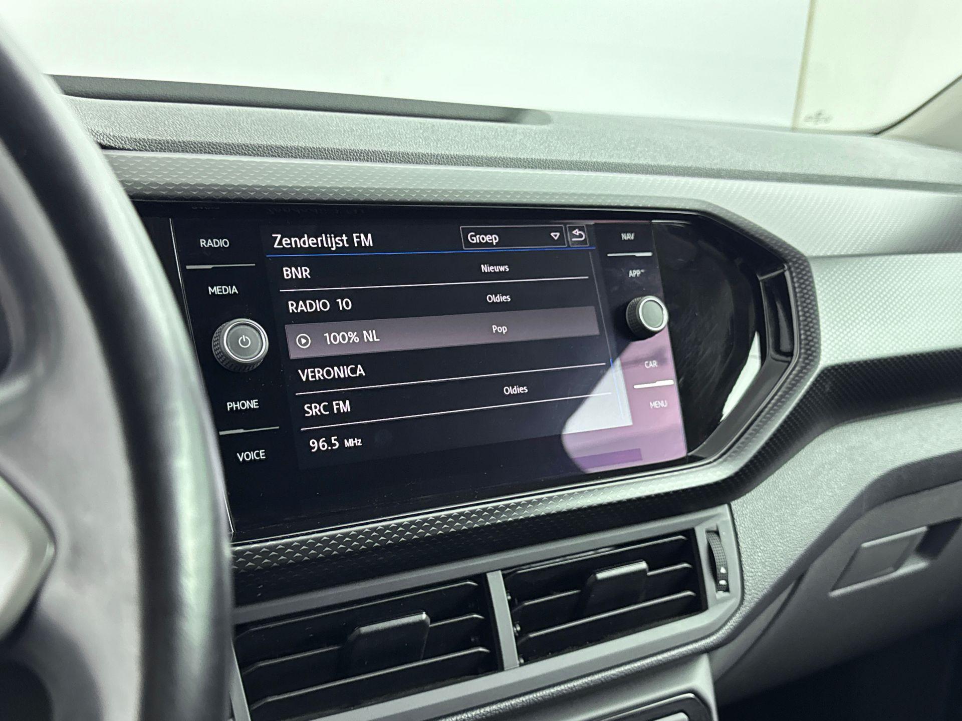 Foto van Volkswagen T-cross