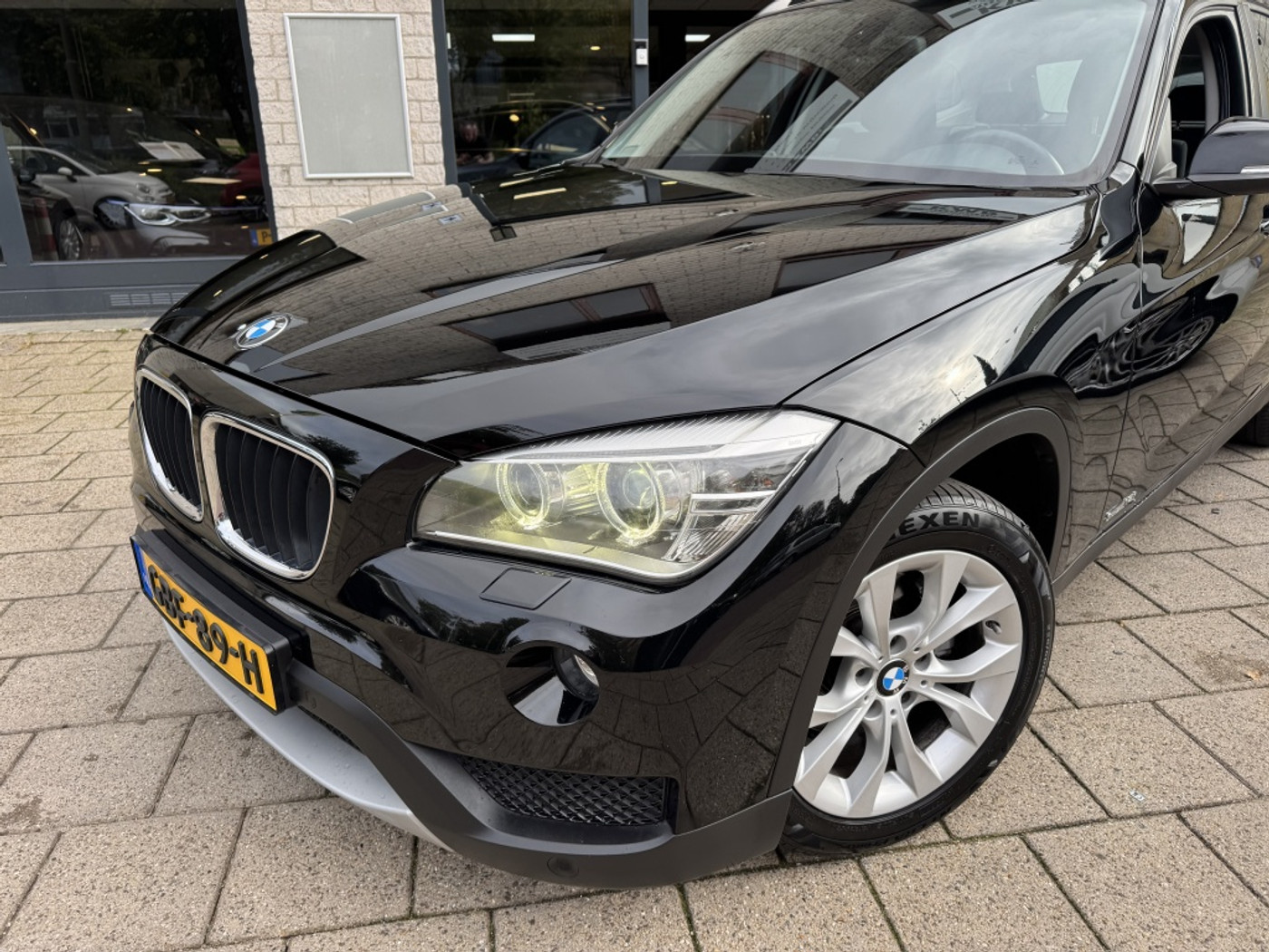 Foto van BMW X1 Sdrive18i