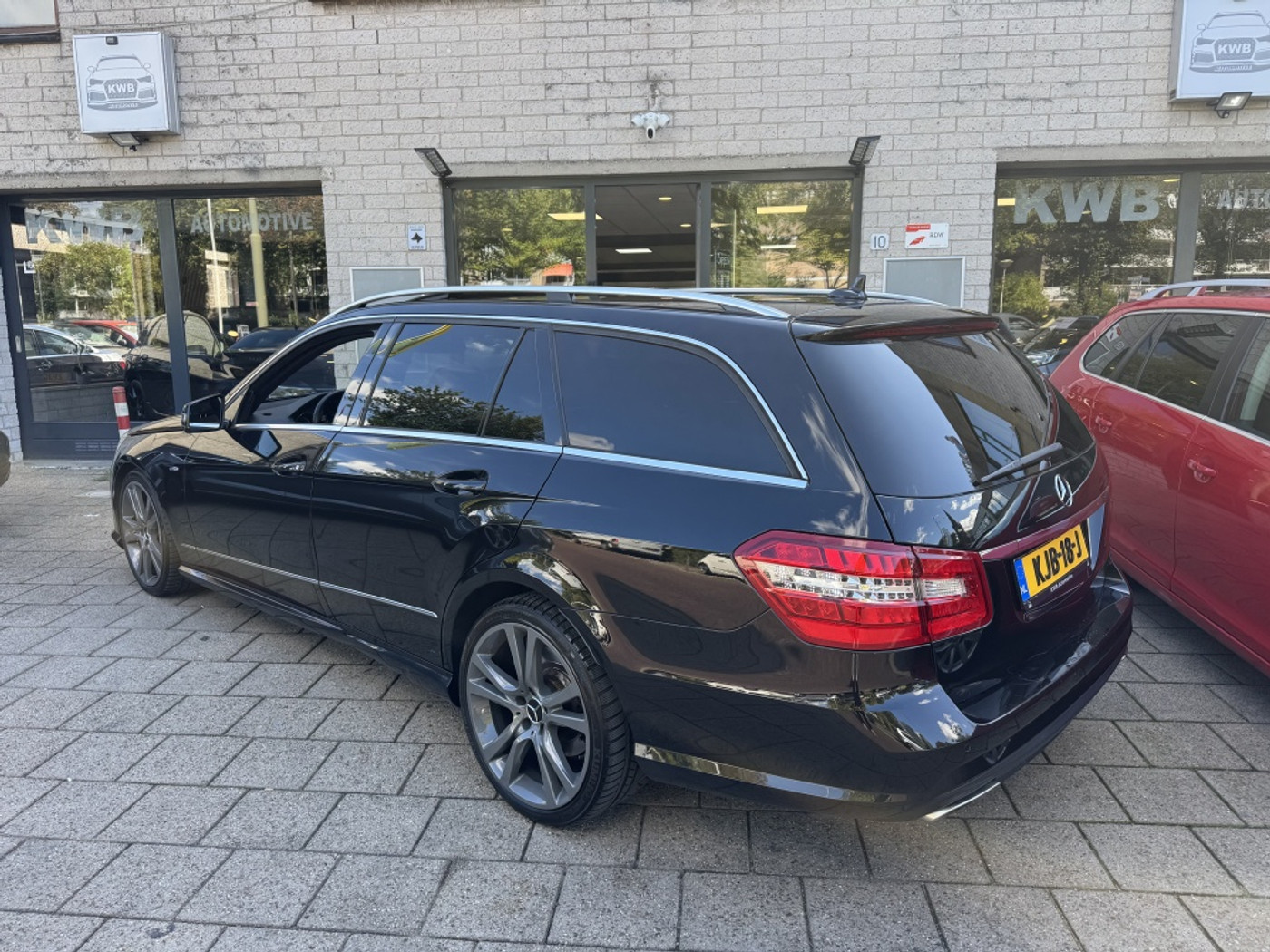 Foto van Mercedes-Benz E 500