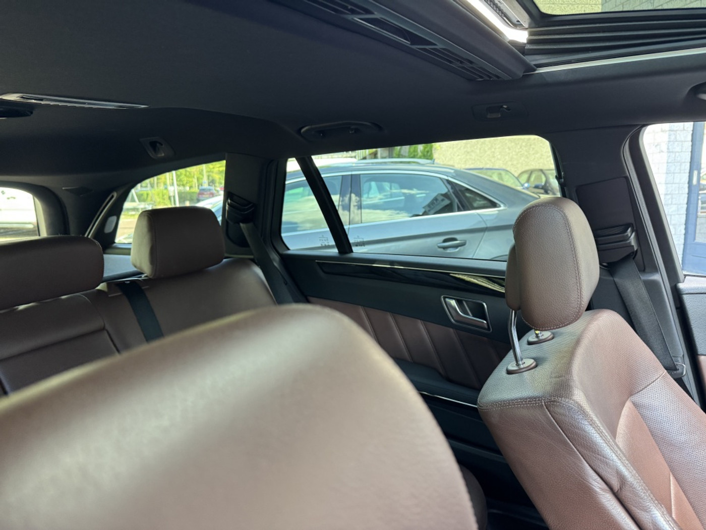 Foto van Mercedes-Benz E 500