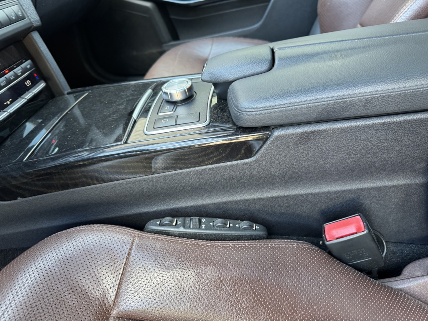 Foto van Mercedes-Benz E 500