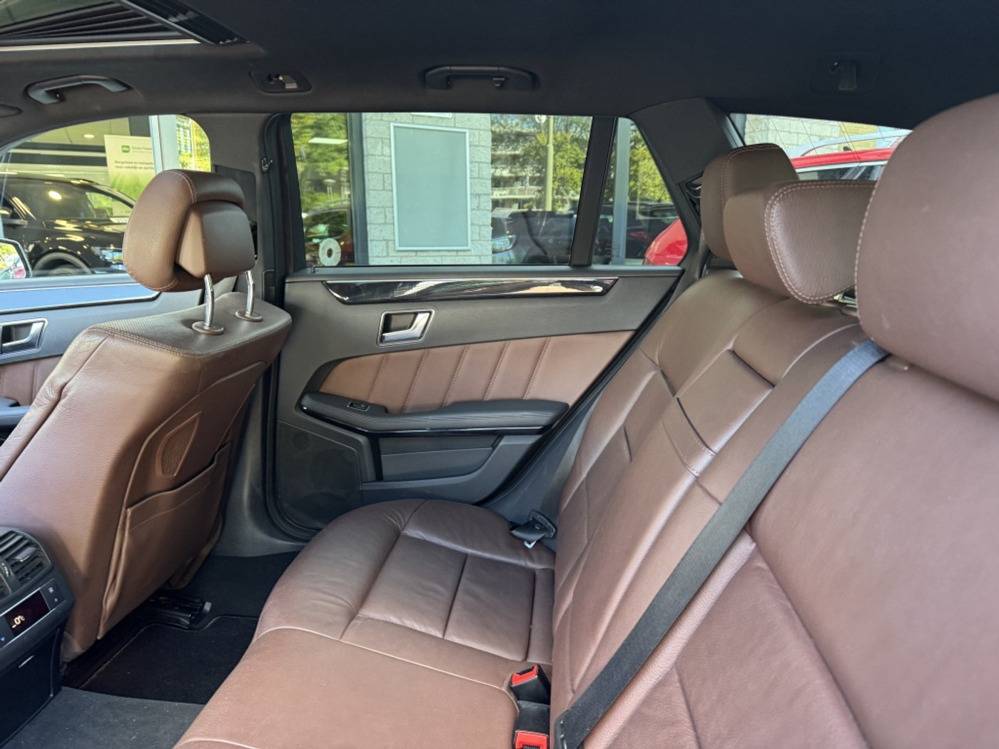 Foto van Mercedes-Benz E 500