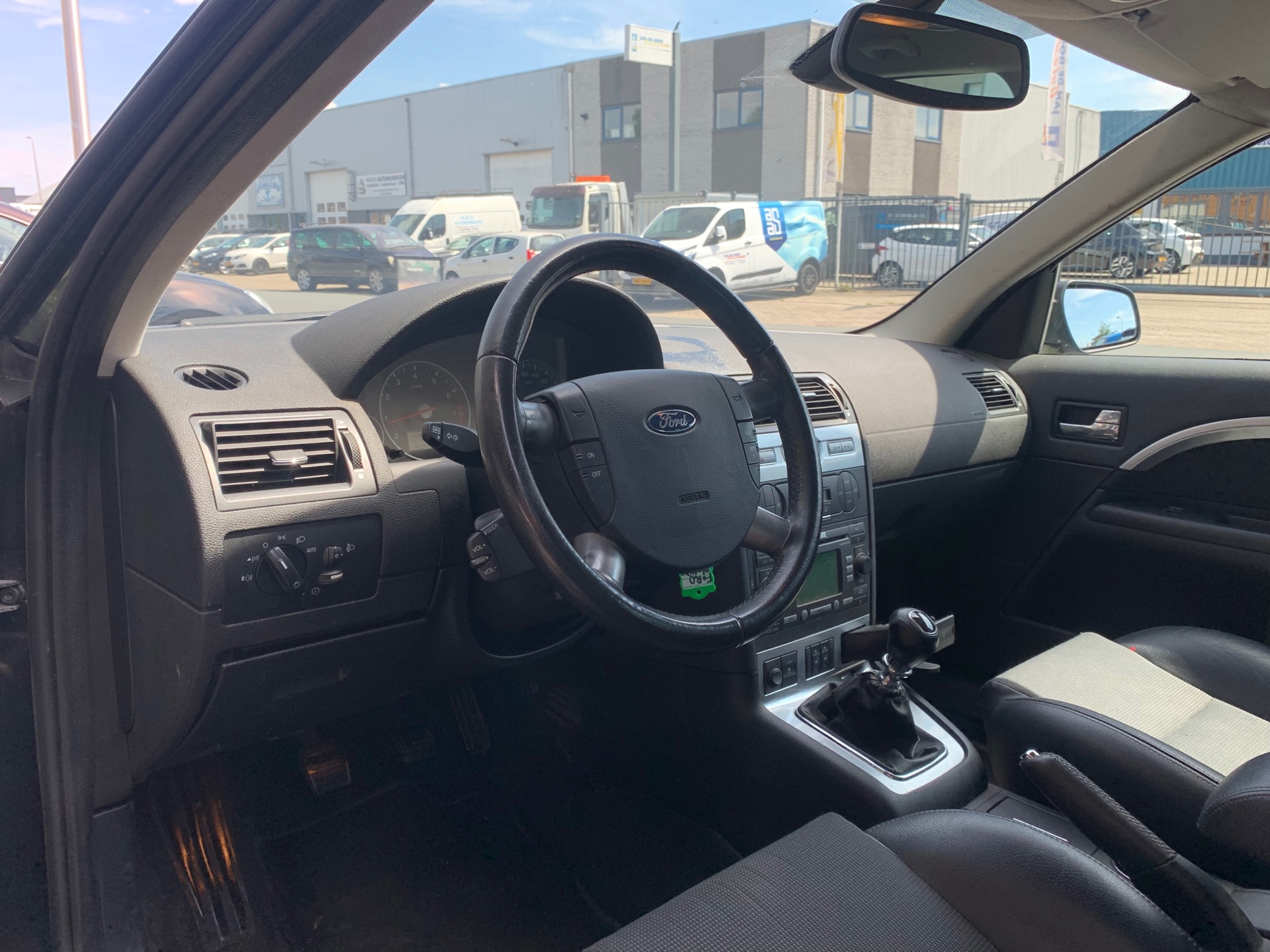 Foto van Ford Mondeo