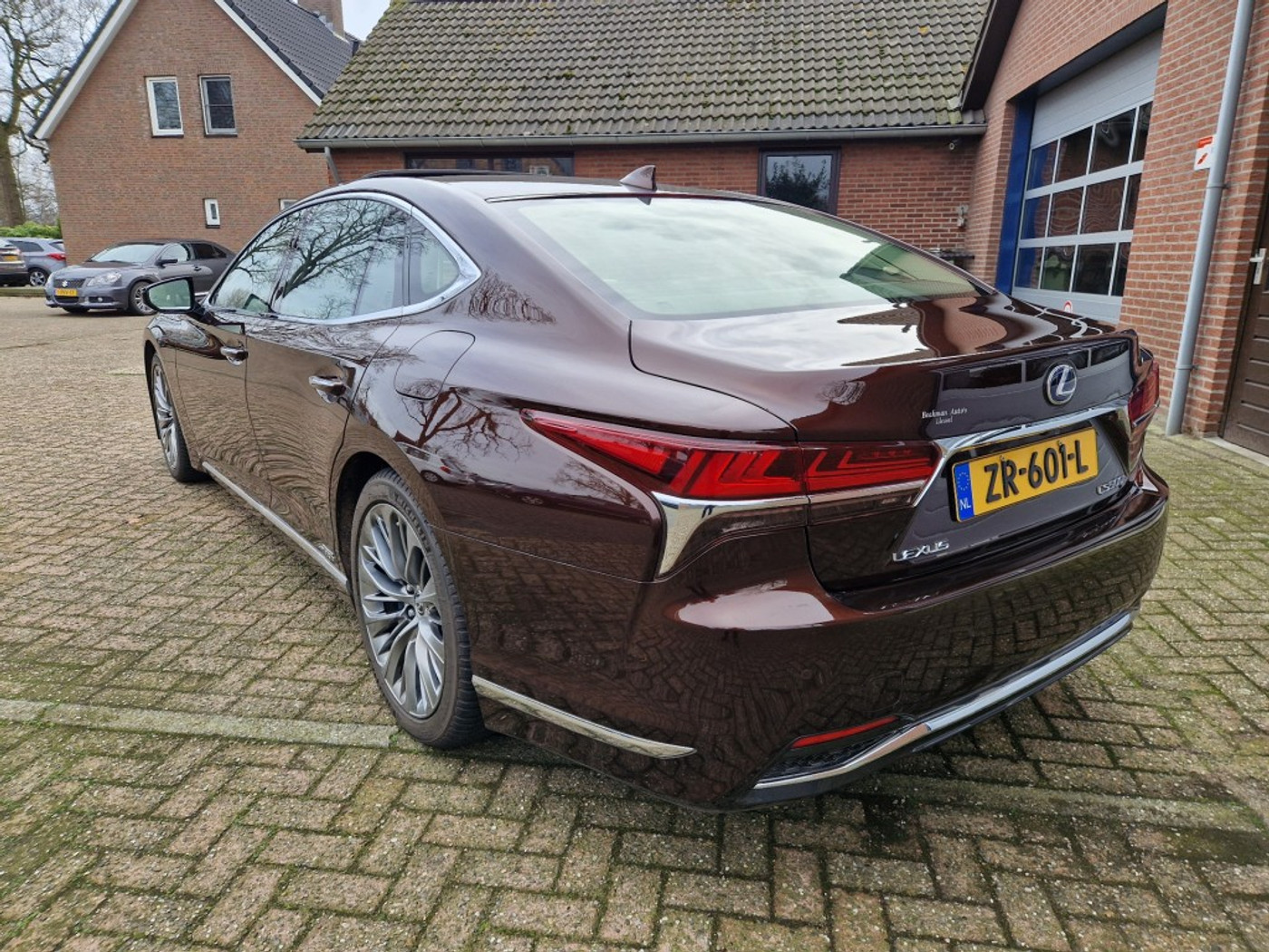Foto van Lexus LS
