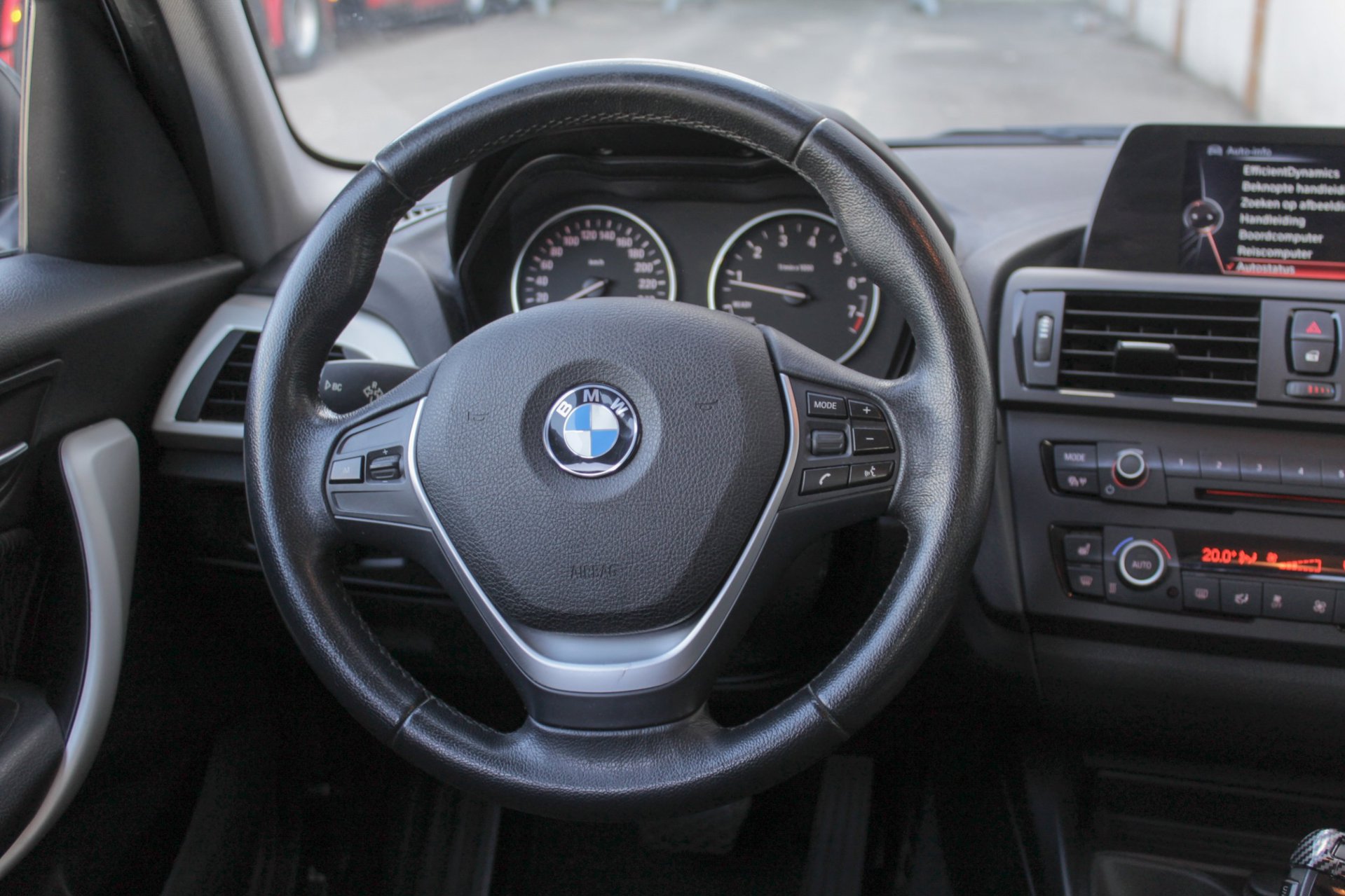 Foto van BMW 118i