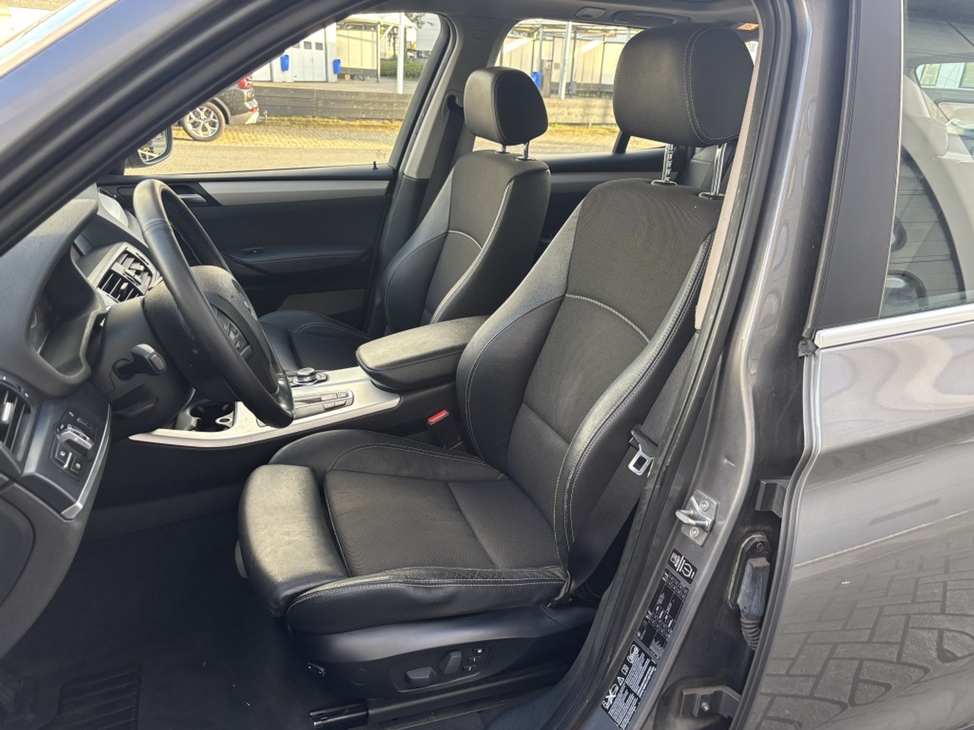 Foto van BMW X3 Xdrive20d