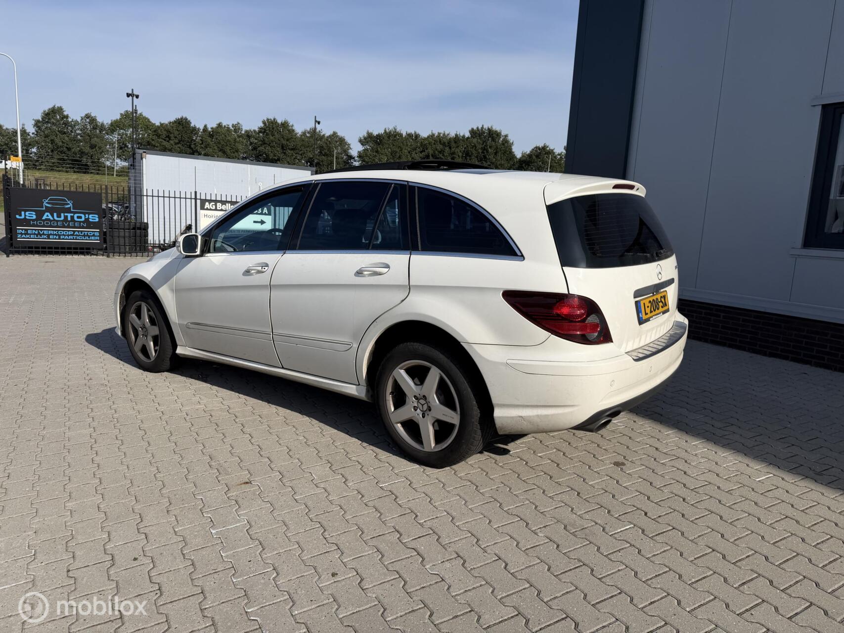 Foto van Mercedes-Benz R 500 4Matic
